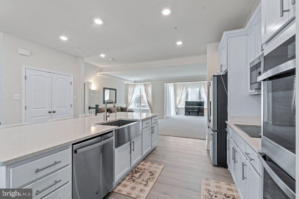 AMBER RIDGE - Residential