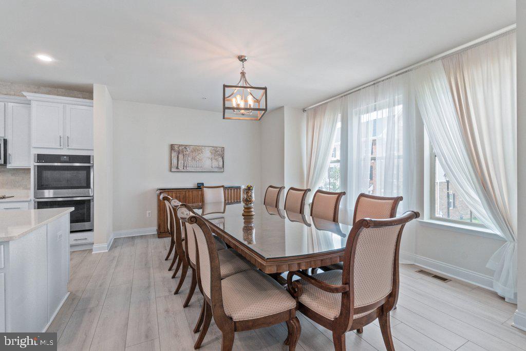 AMBER RIDGE - Residential