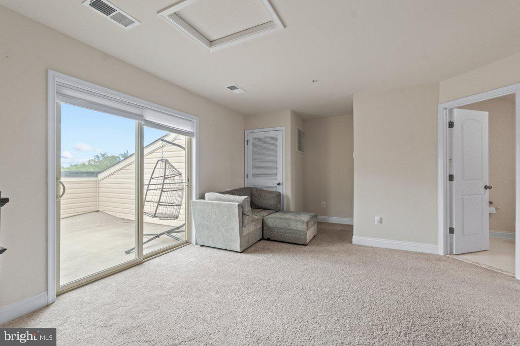 AMBER RIDGE - Residential