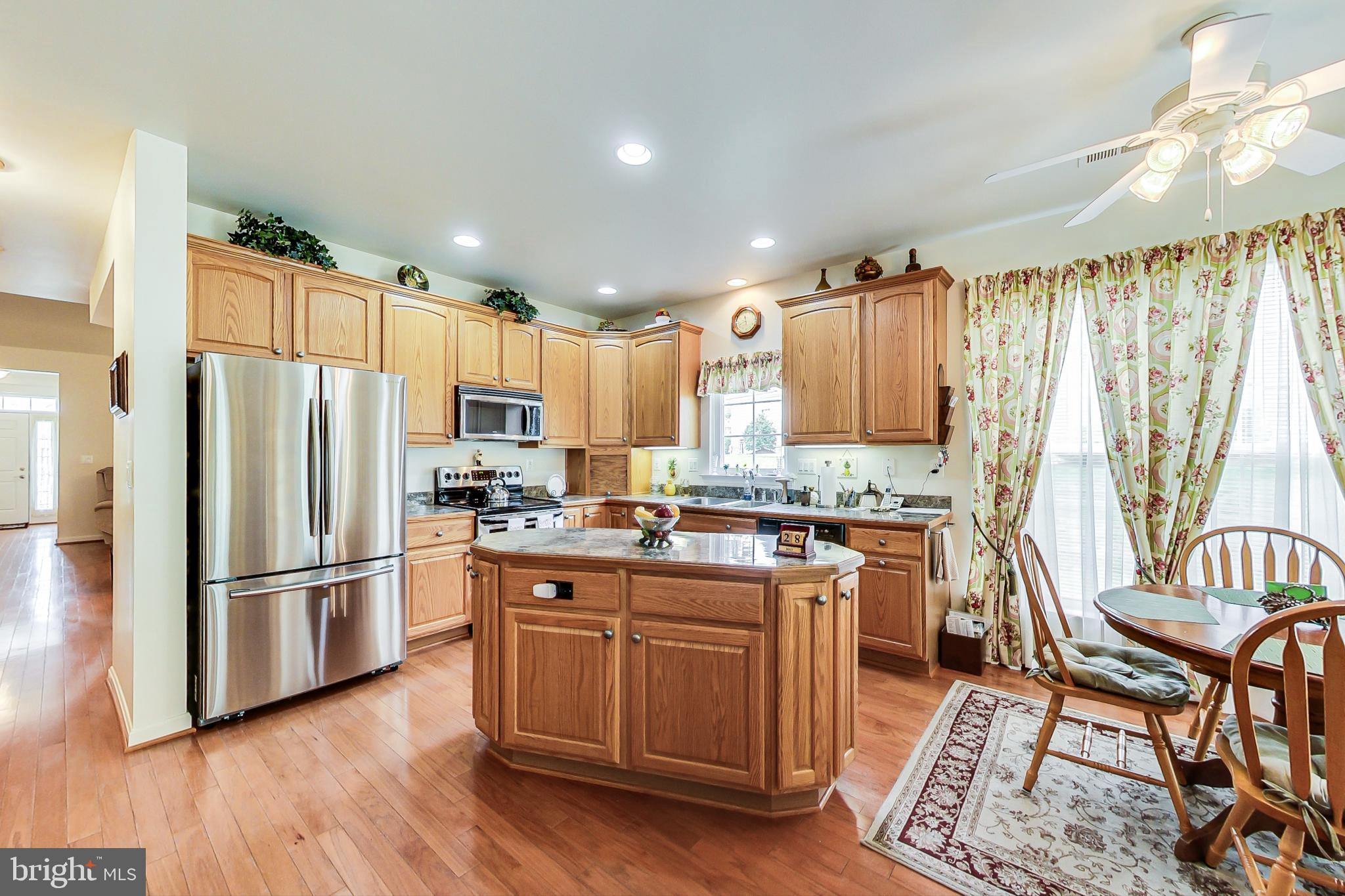 HAWTHORNE GREENE - Residential