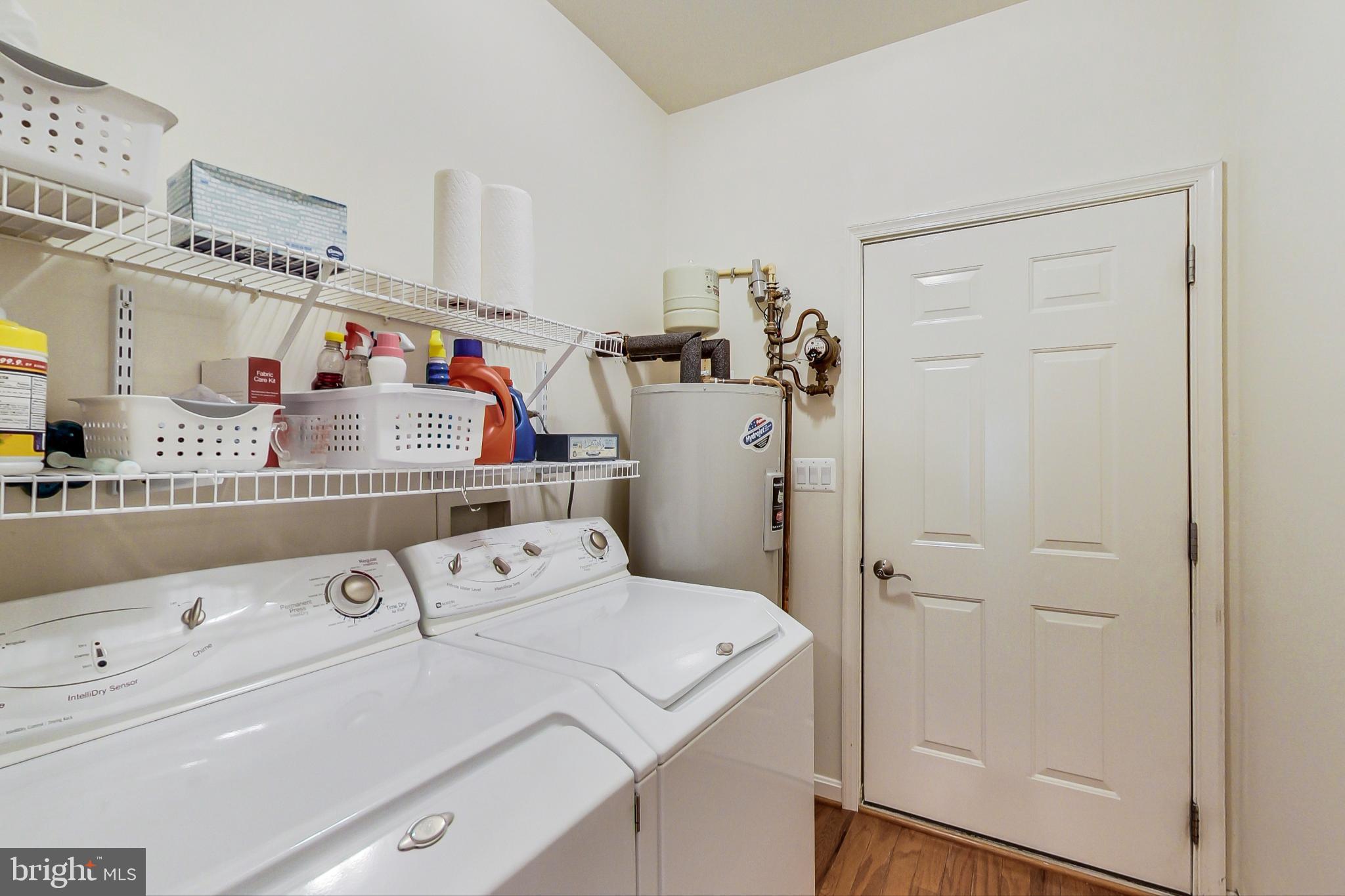 HAWTHORNE GREENE - Residential