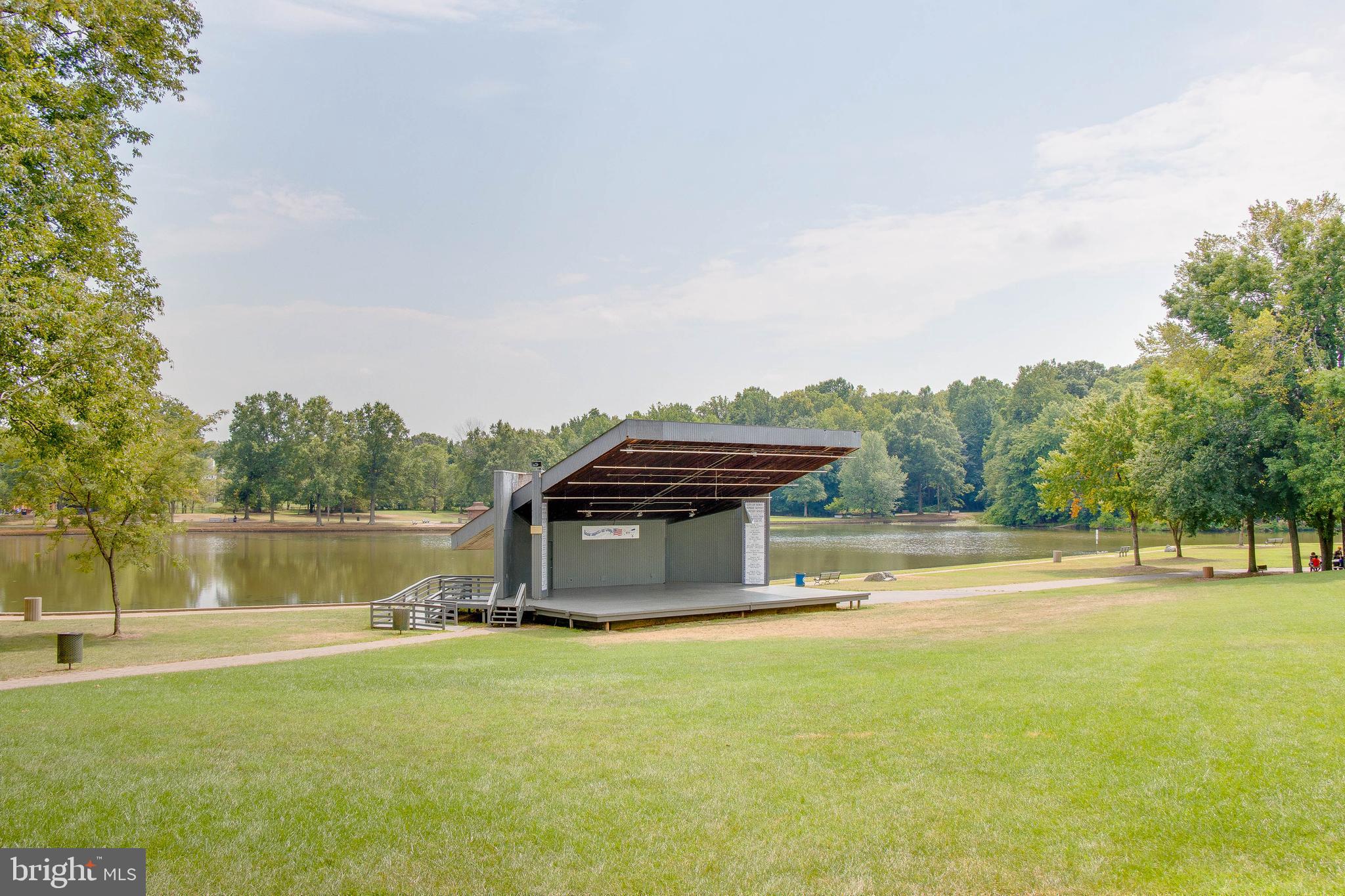 MEADOWBROOK AT BELAIR - Residential