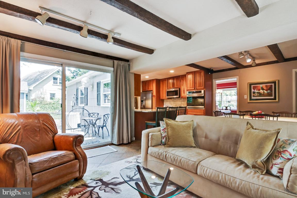 MEADOWBROOK AT BELAIR - Residential