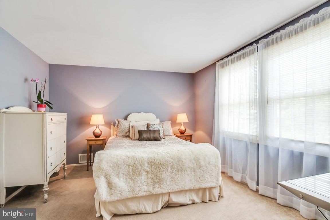 MEADOWBROOK AT BELAIR - Residential