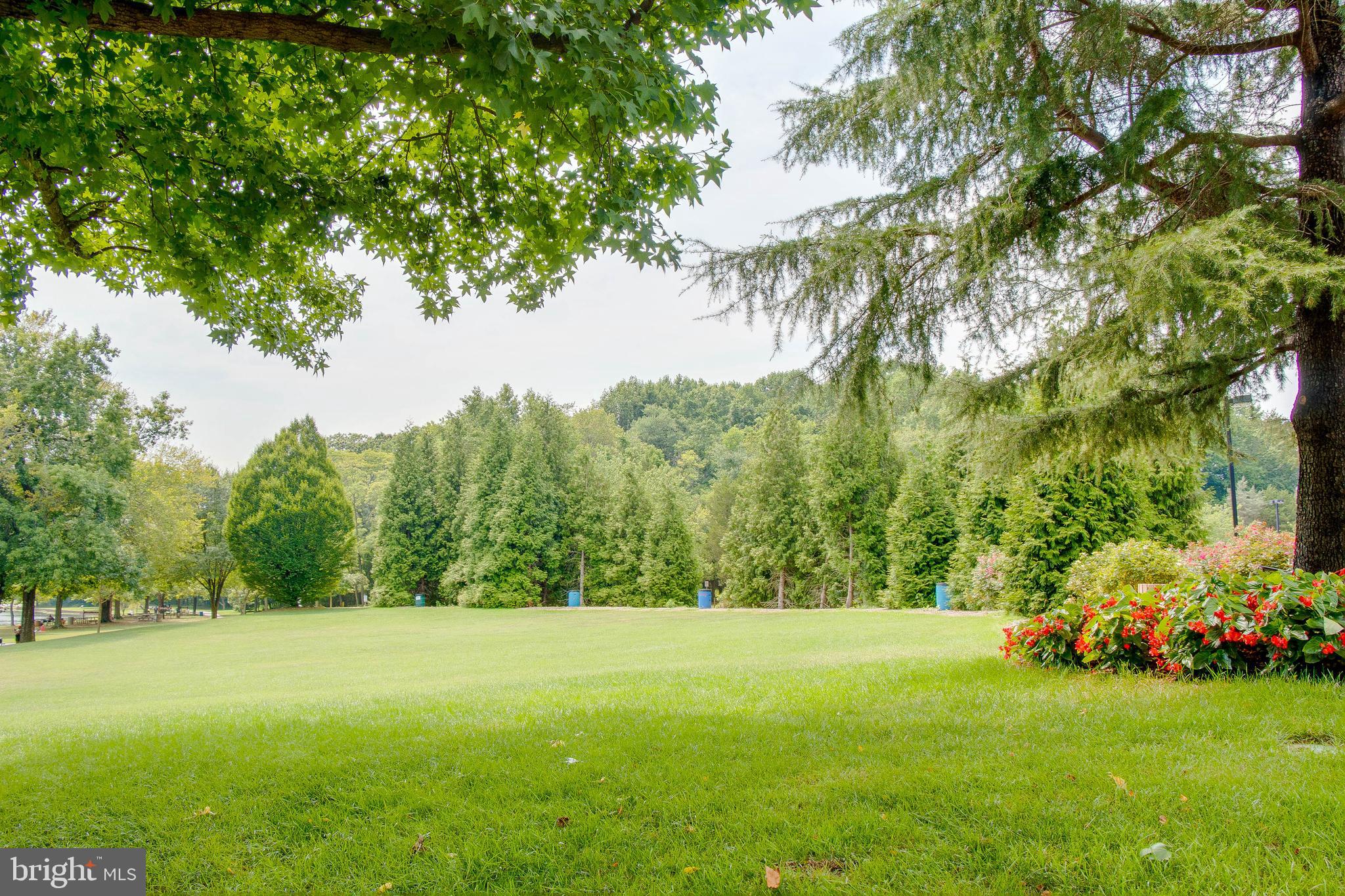 MEADOWBROOK AT BELAIR - Residential