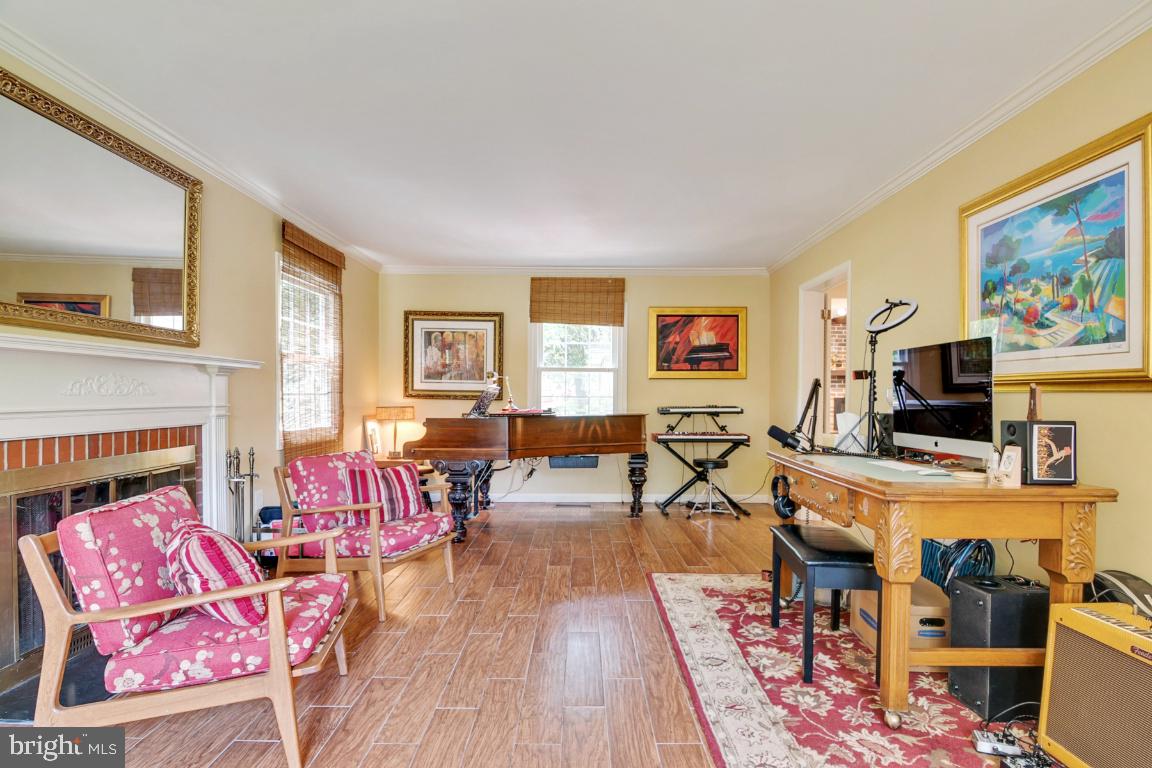 MEADOWBROOK AT BELAIR - Residential