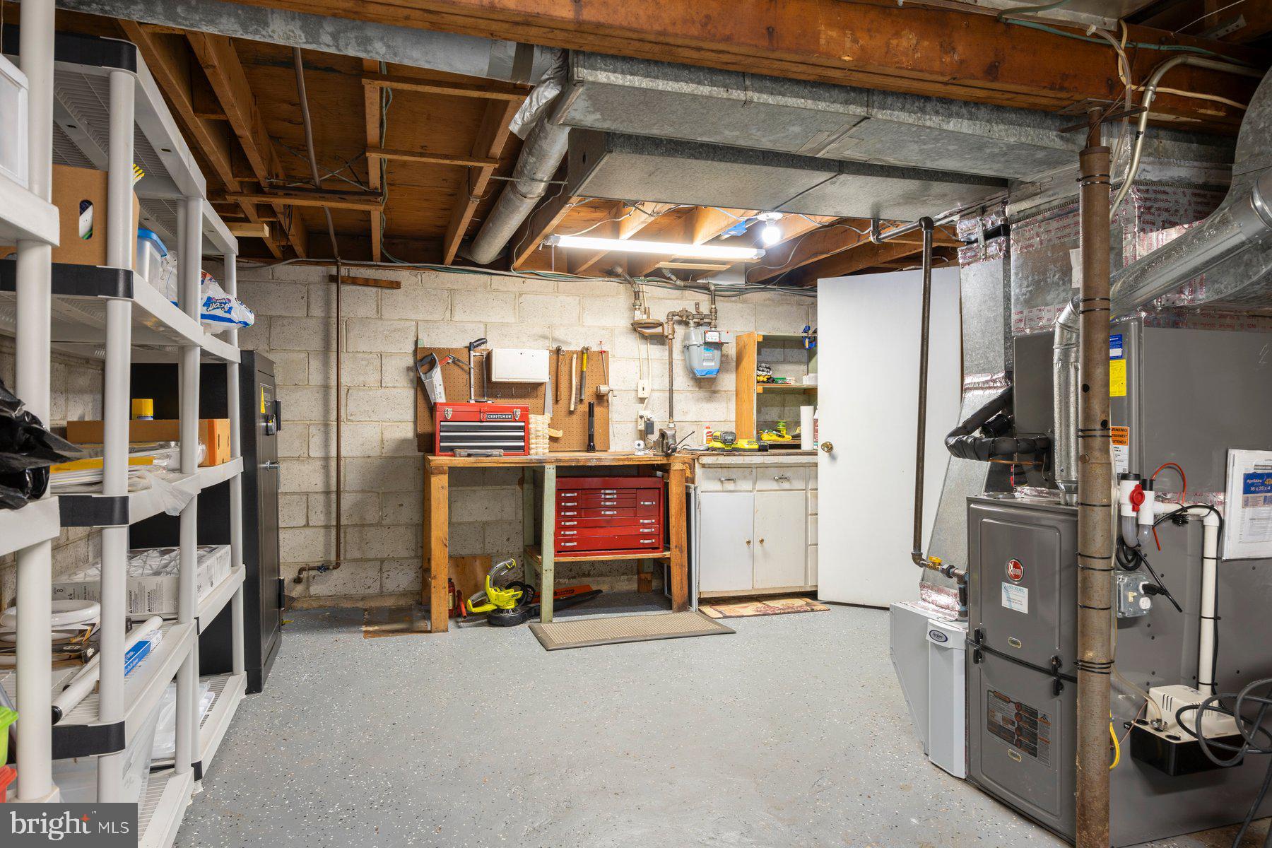 EARLEIGH HEIGHTS - Residential