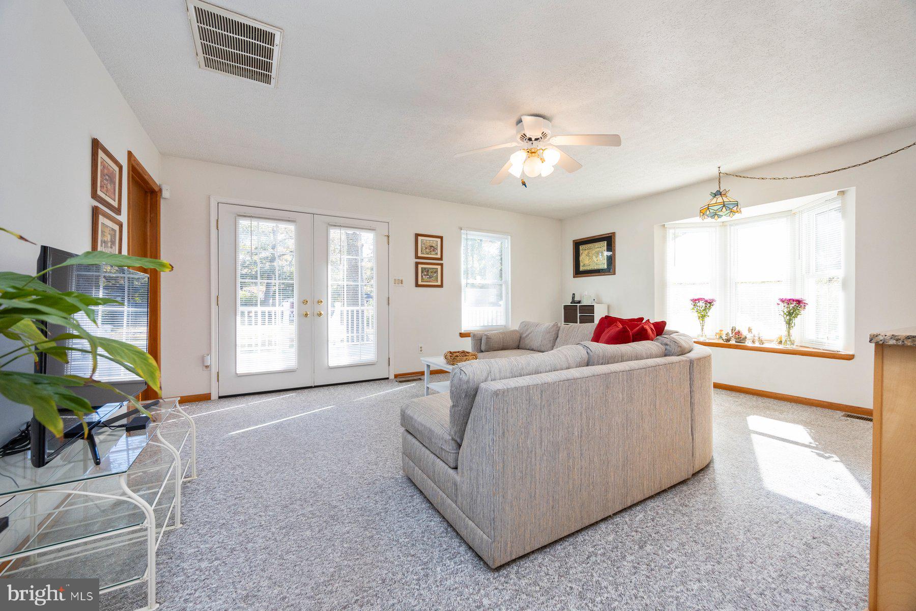 EARLEIGH HEIGHTS - Residential