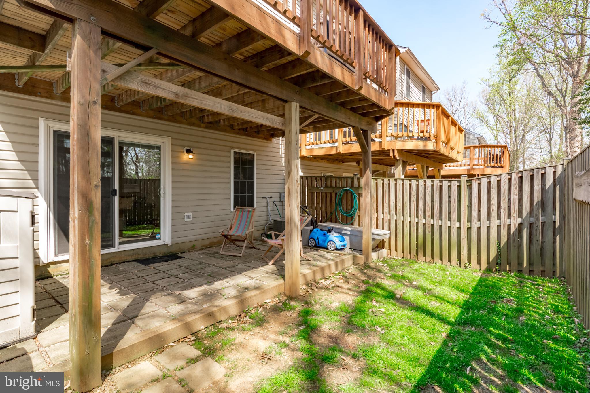 FALCON CREST - Residential