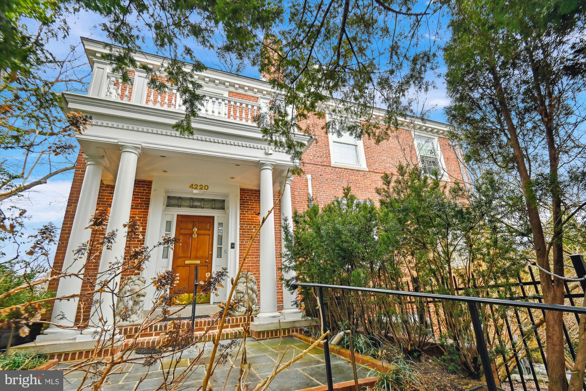 TUSCANY-CANTERBURY - Residential