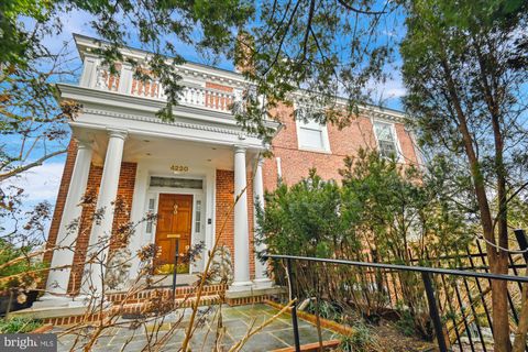 4220 N CHARLES STREET BALTIMORE MD 21218