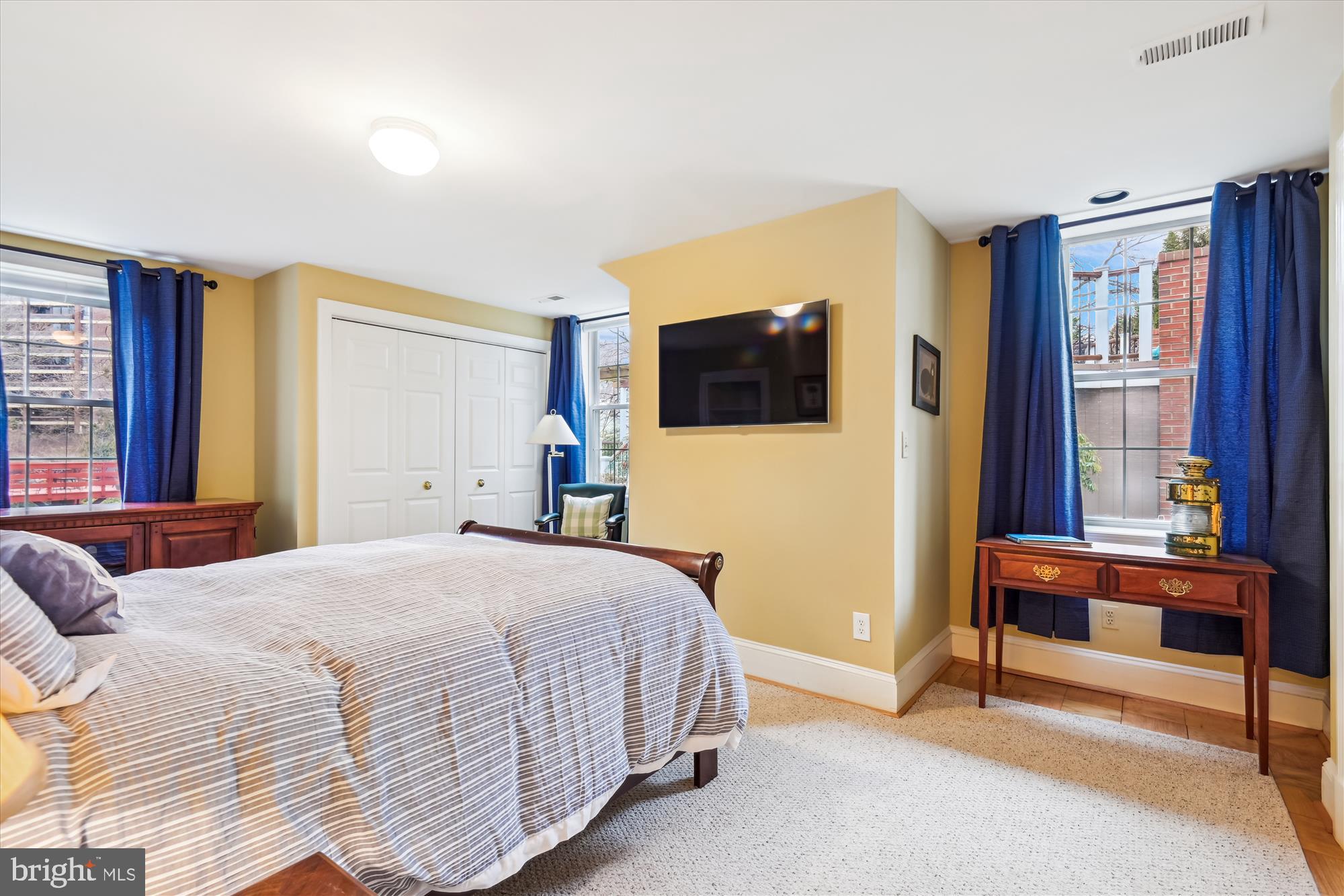 TUSCANY-CANTERBURY - Residential