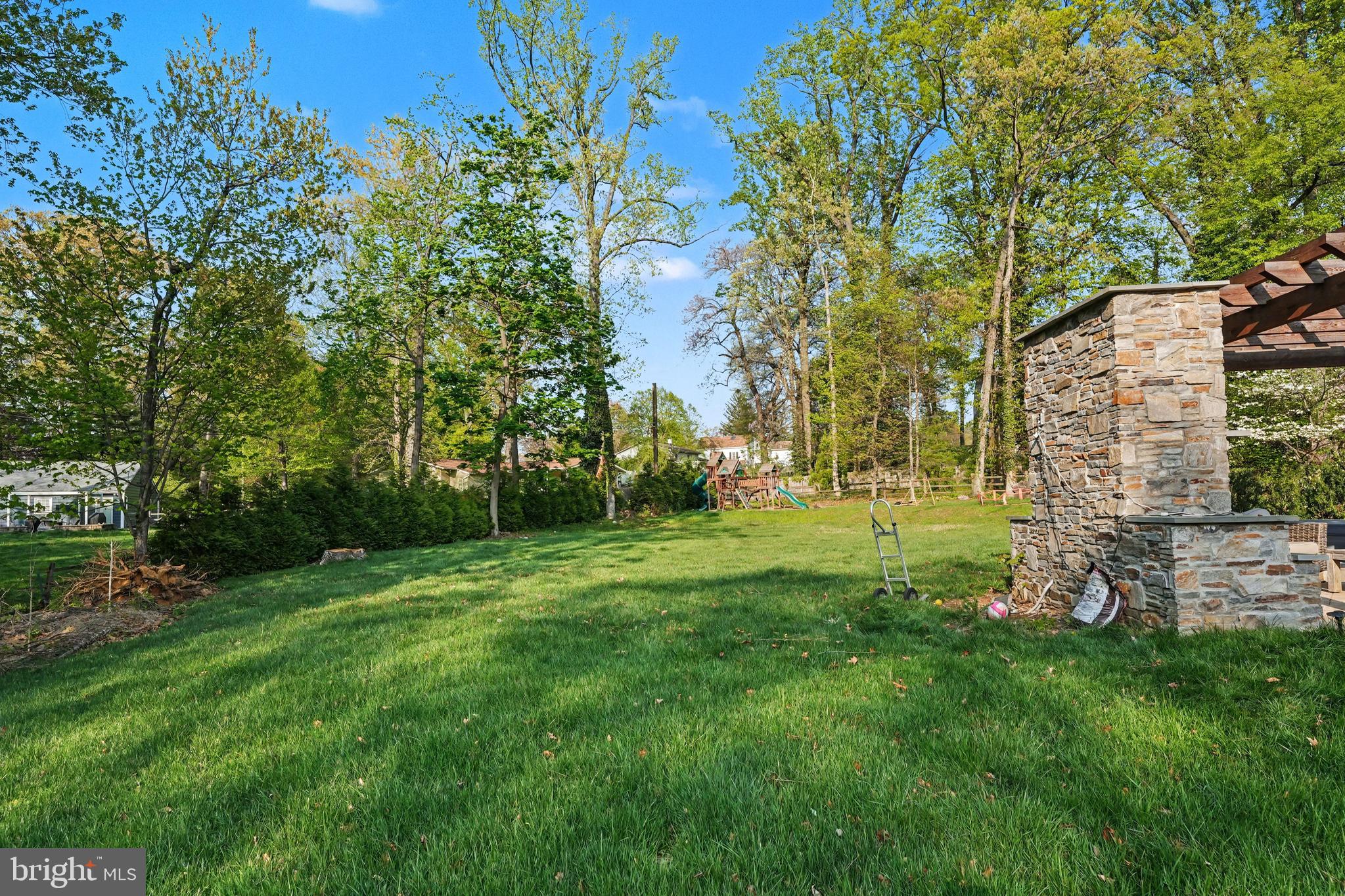 STRAFFORD VILLAGE - Residential