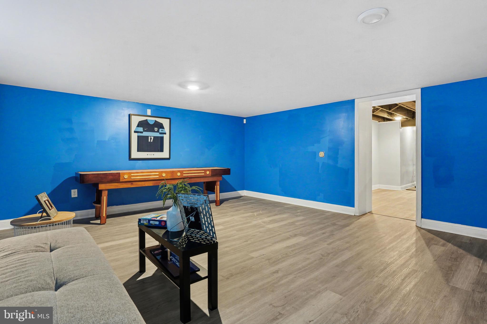 STRAFFORD VILLAGE - Residential