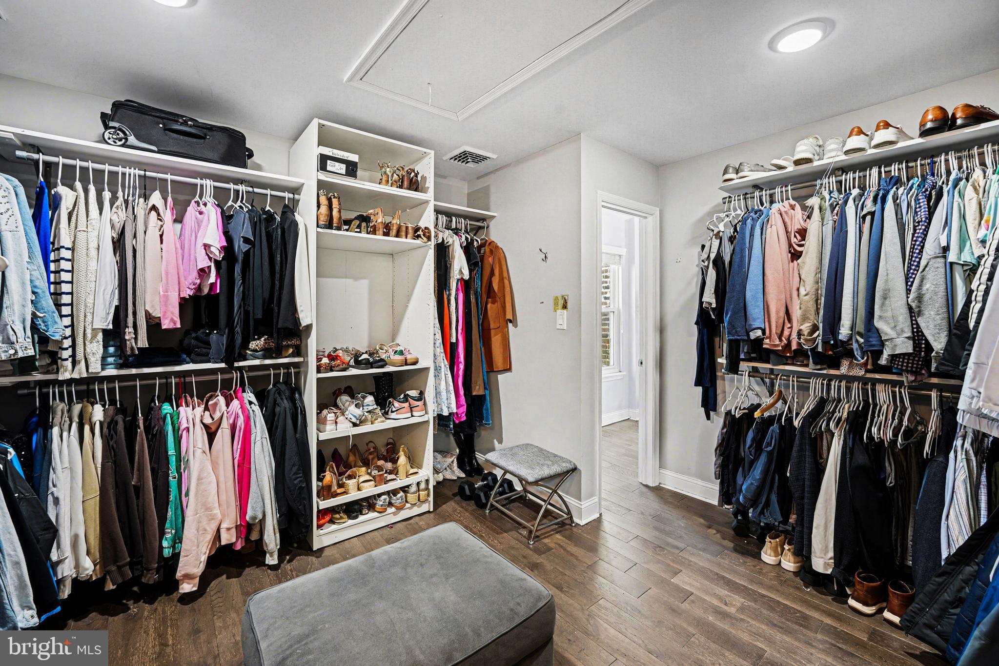 STRAFFORD VILLAGE - Residential