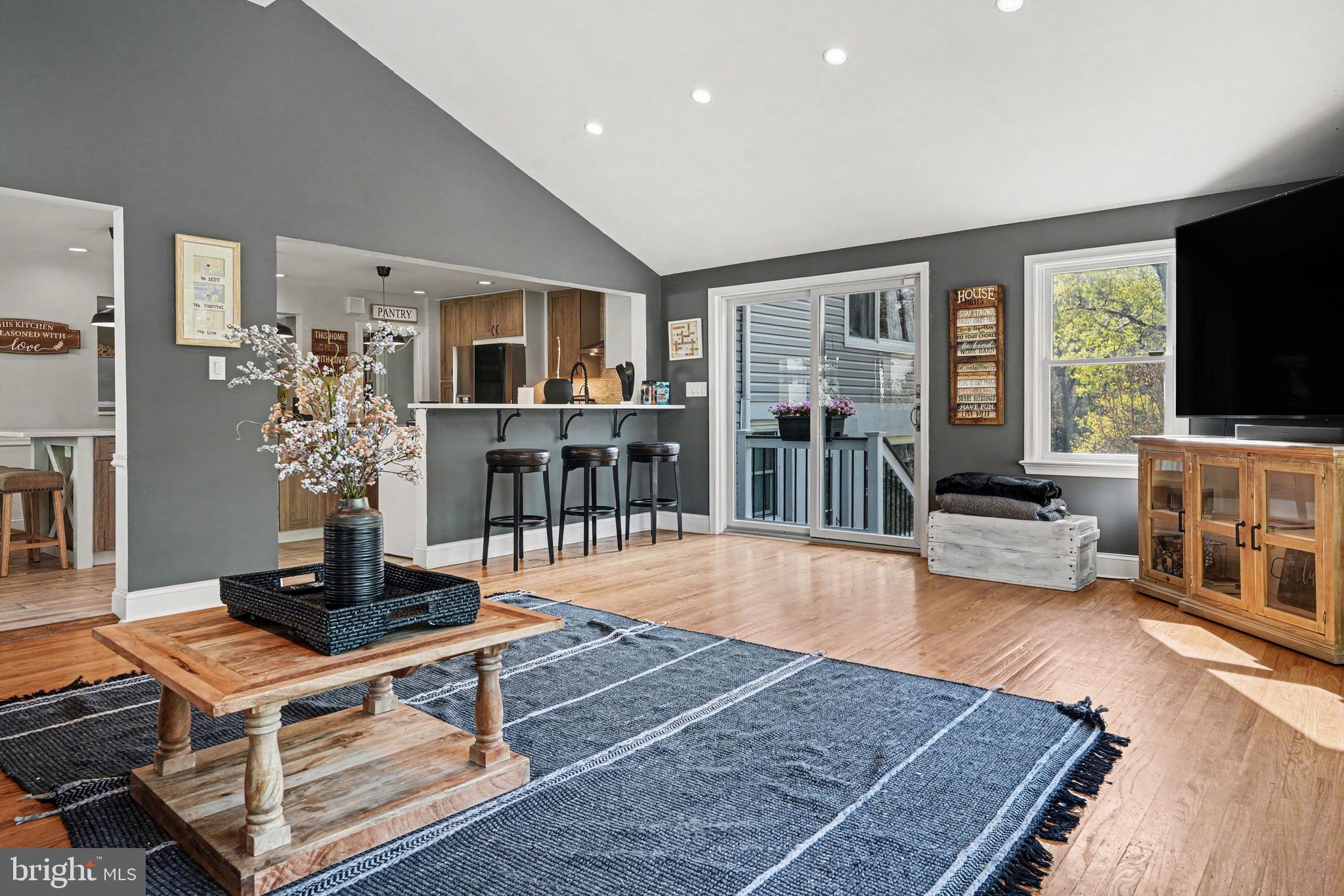 STRAFFORD VILLAGE - Residential