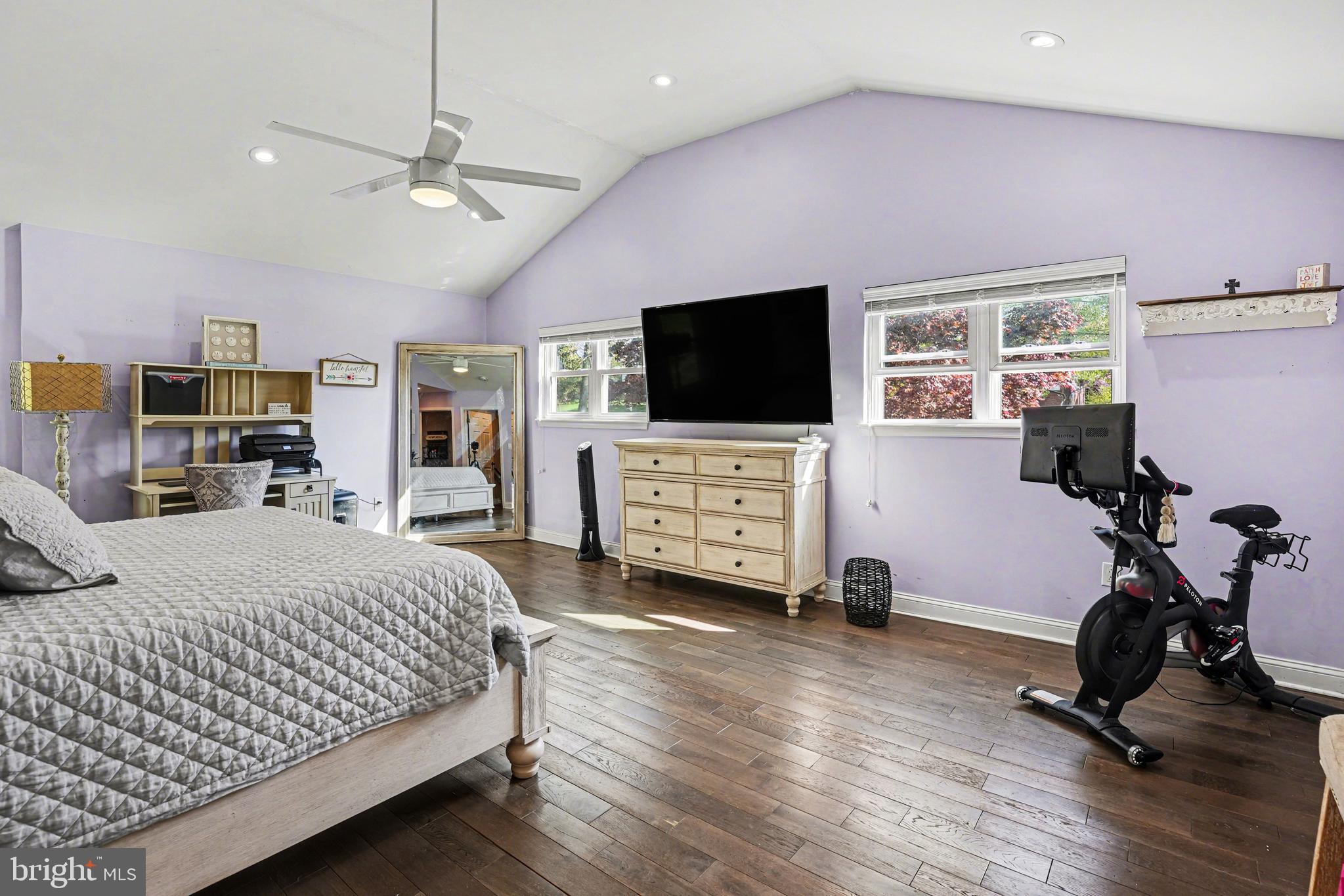 STRAFFORD VILLAGE - Residential