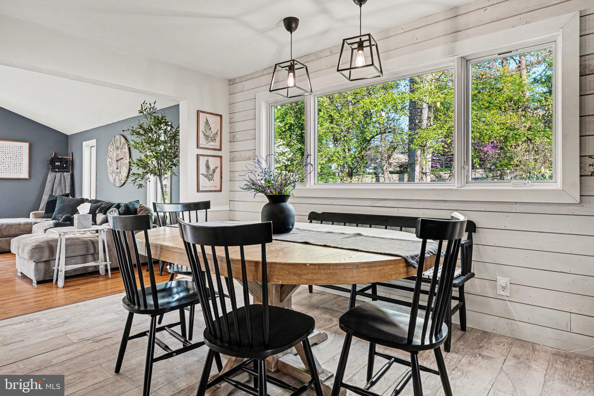 STRAFFORD VILLAGE - Residential