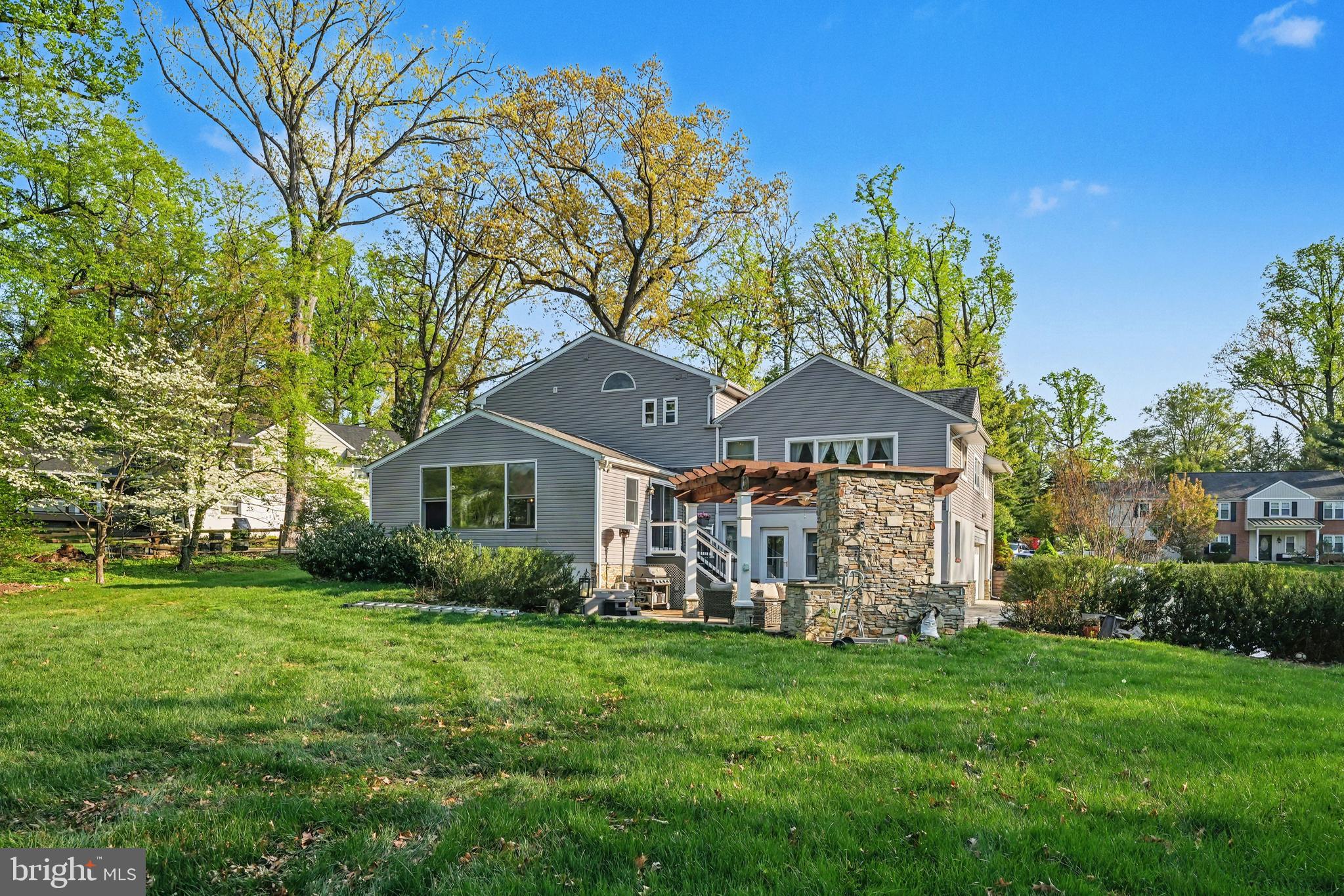 STRAFFORD VILLAGE - Residential