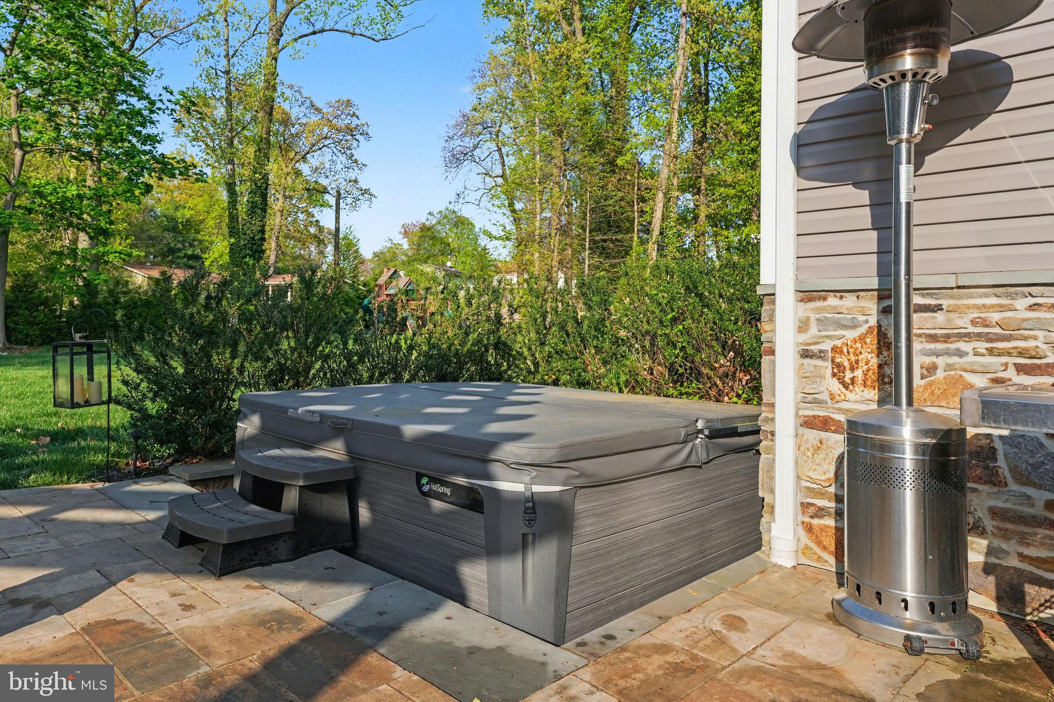 STRAFFORD VILLAGE - Residential