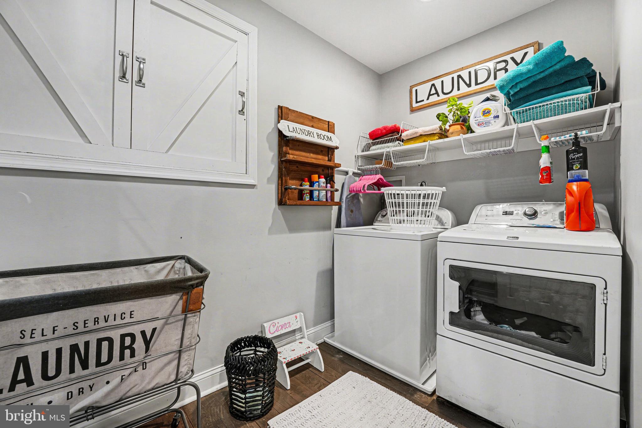 STRAFFORD VILLAGE - Residential