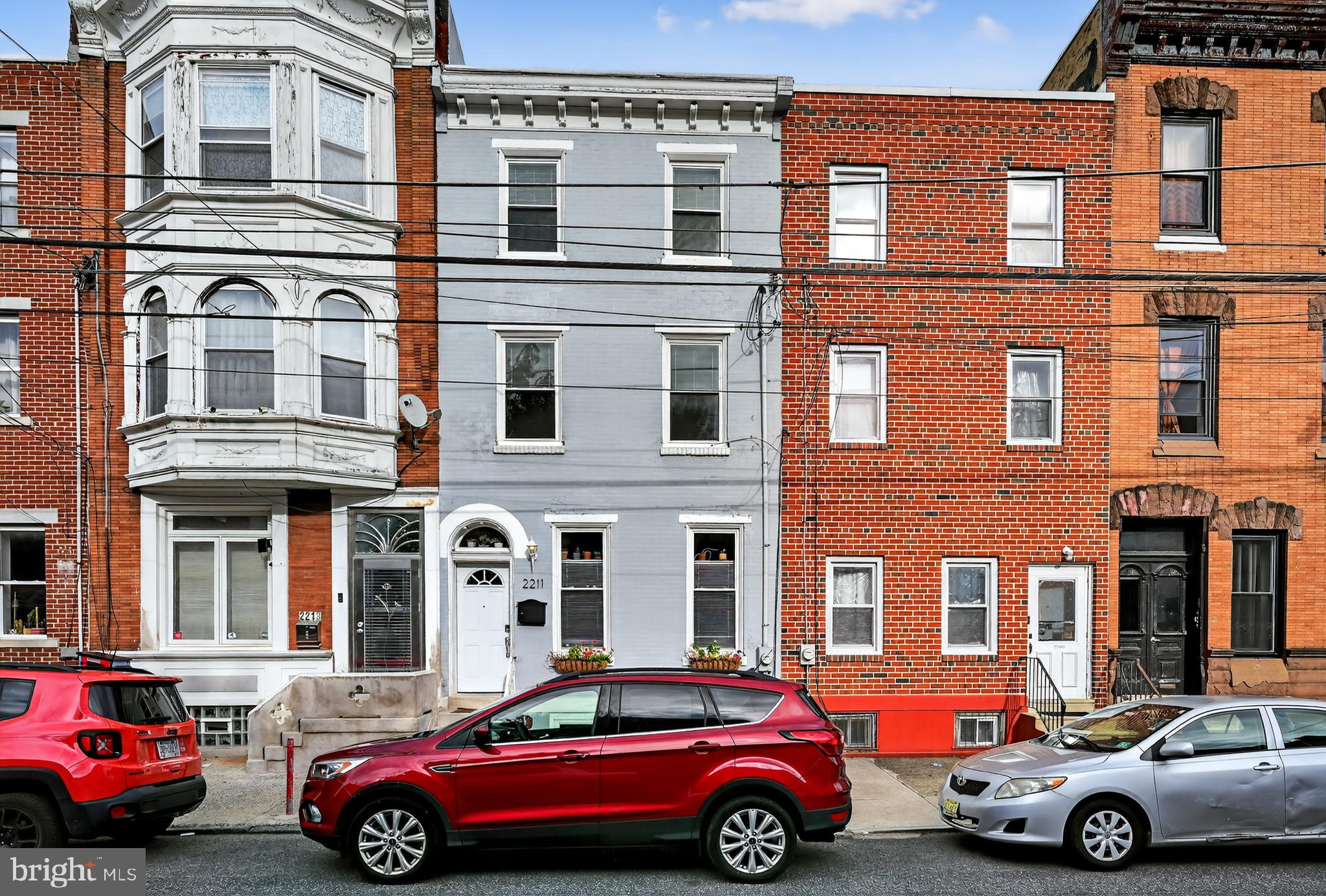 NORRIS SQUARE - Residential Lease