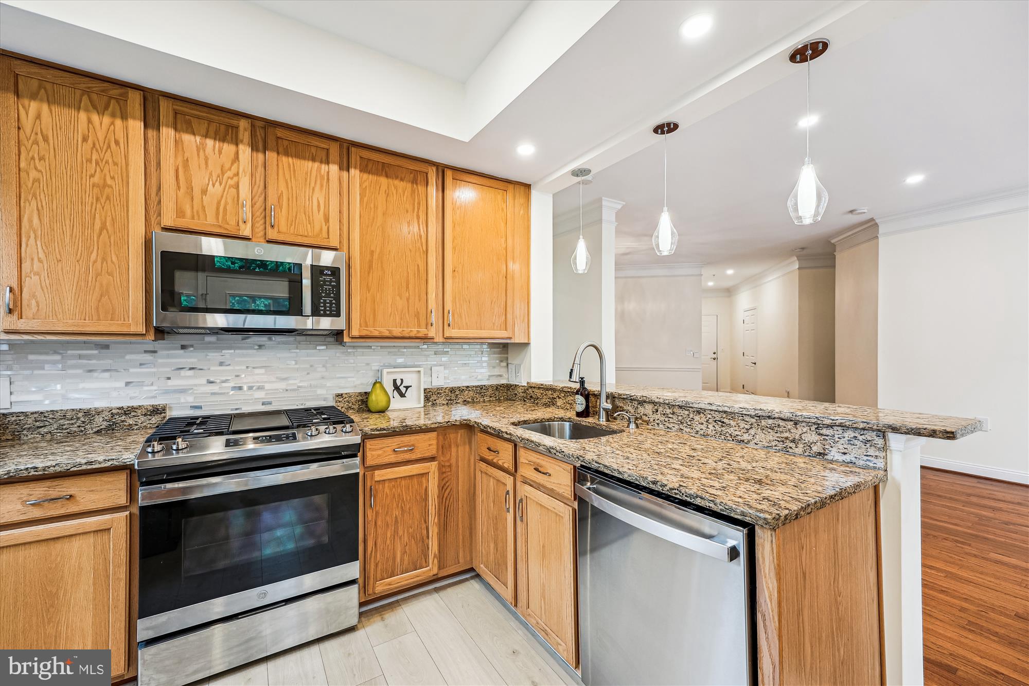 KENTLANDS - Residential