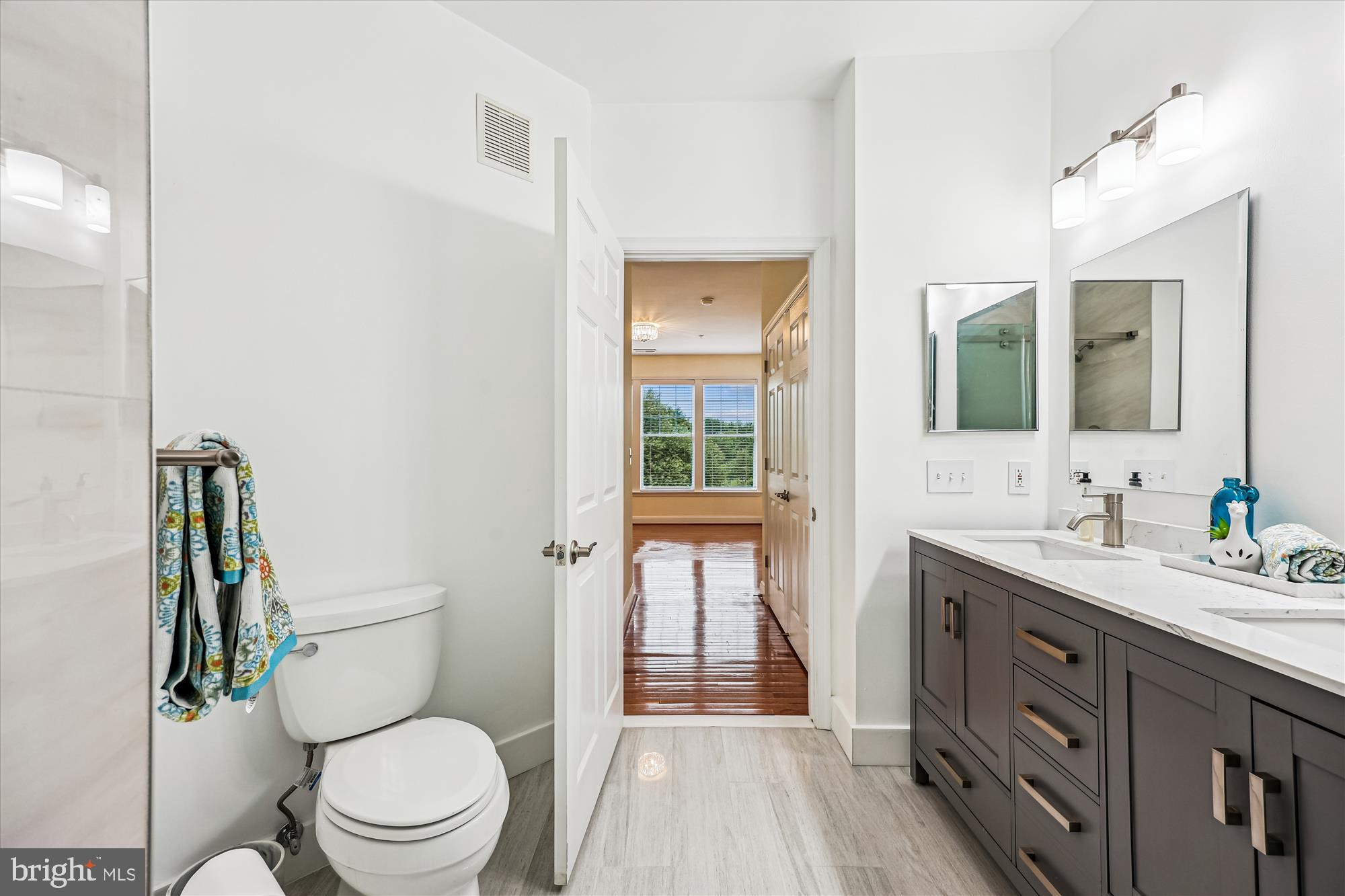 KENTLANDS - Residential