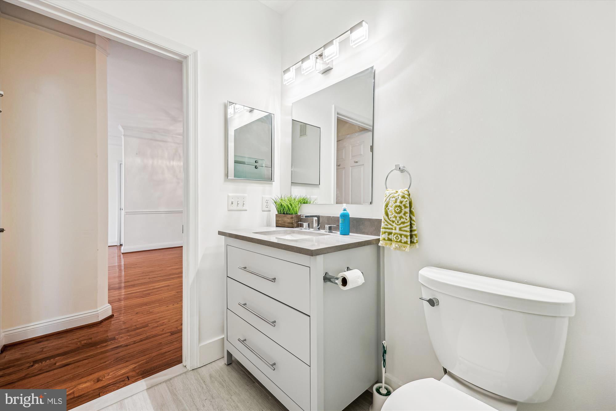 KENTLANDS - Residential