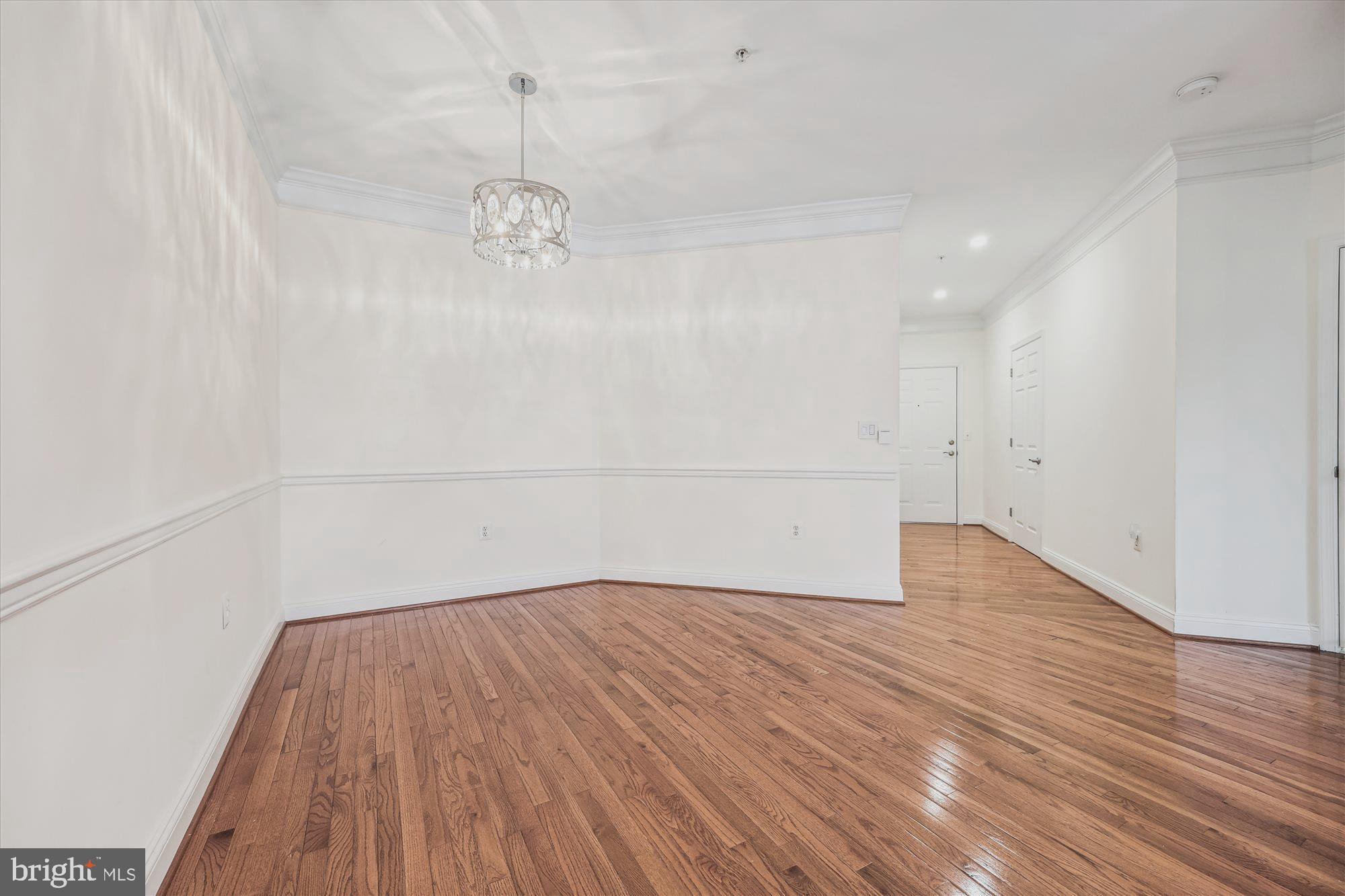 KENTLANDS - Residential