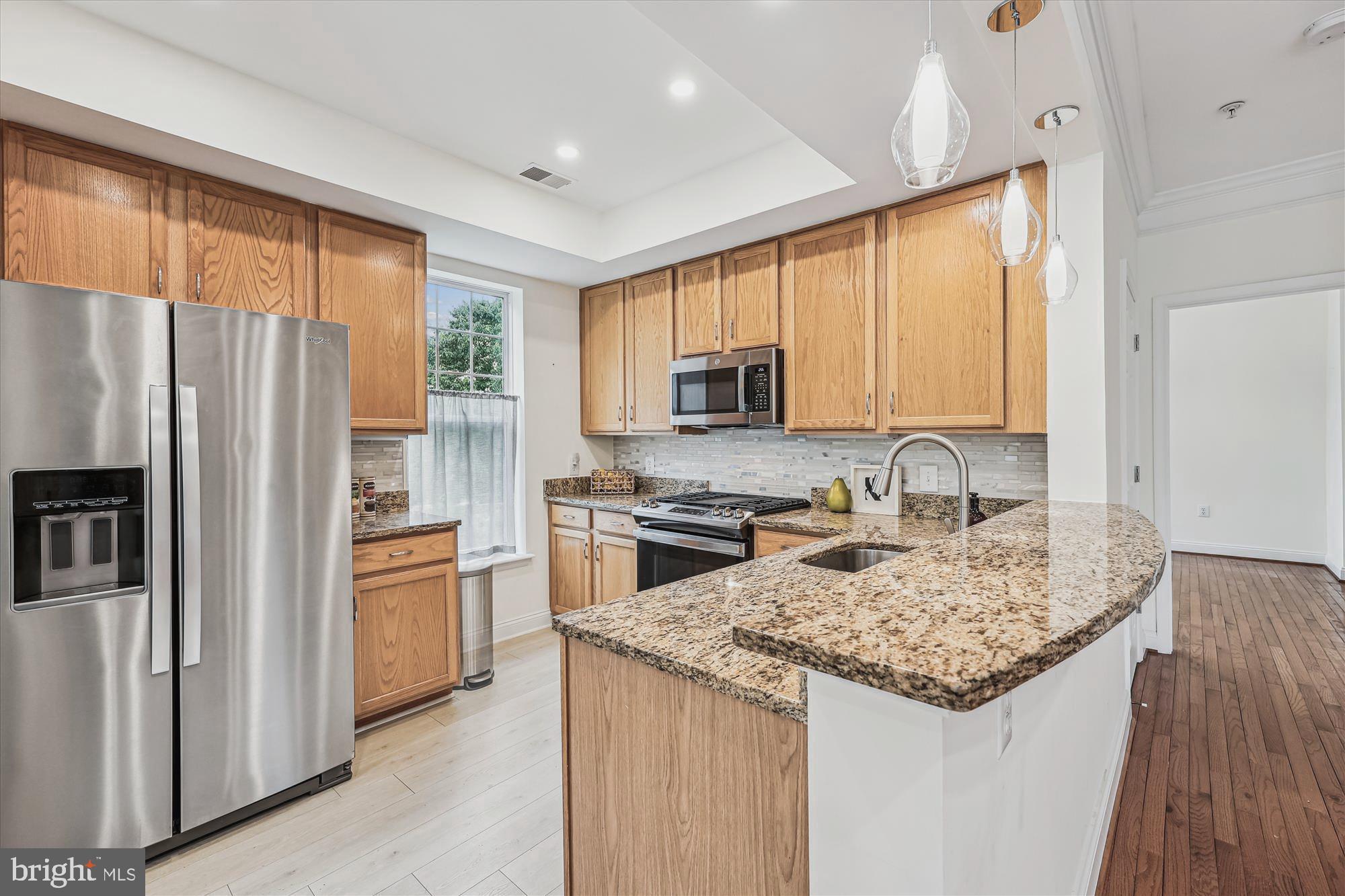 KENTLANDS - Residential