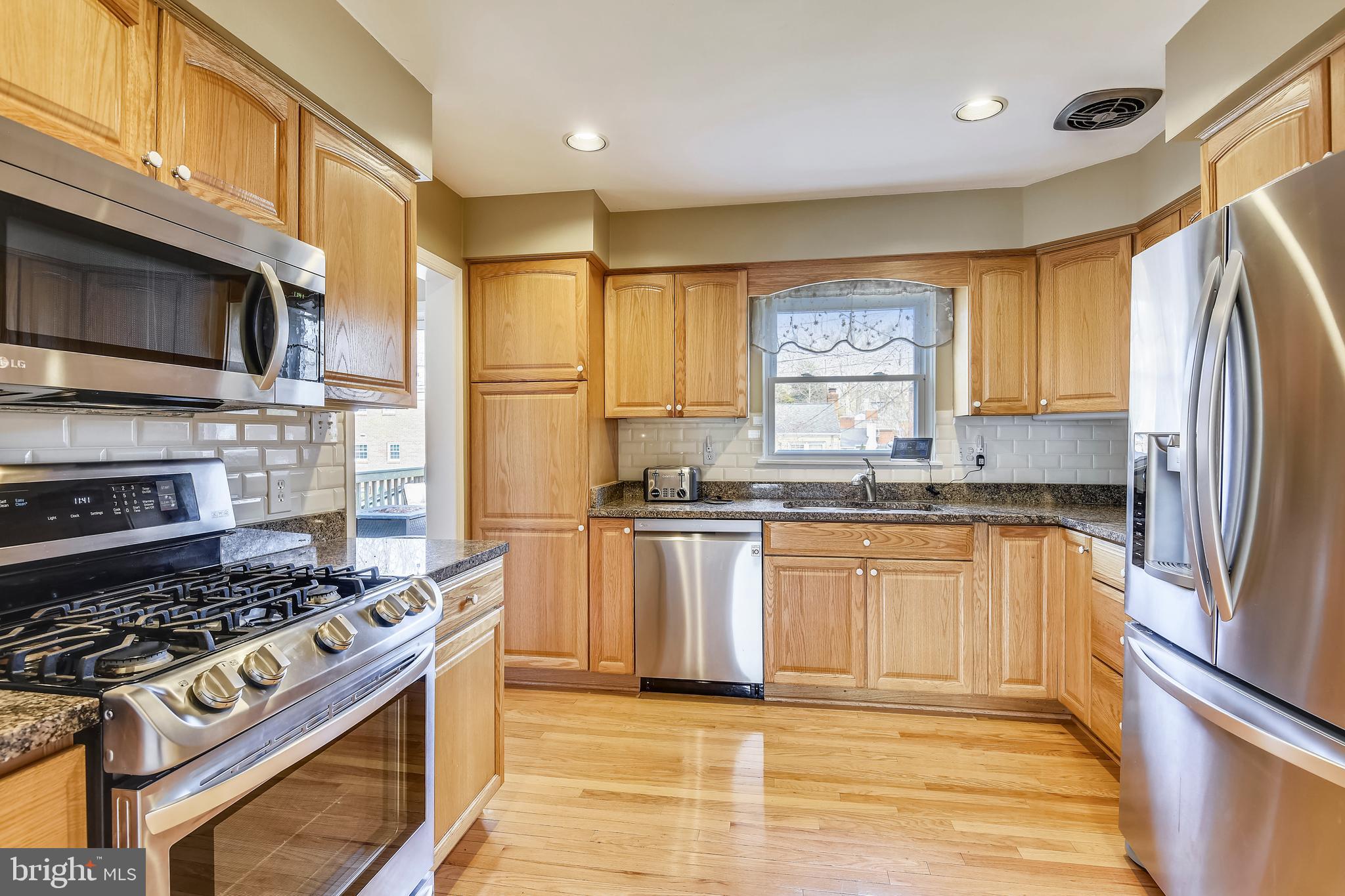 BERKSHIRE OAKWOOD - Residential