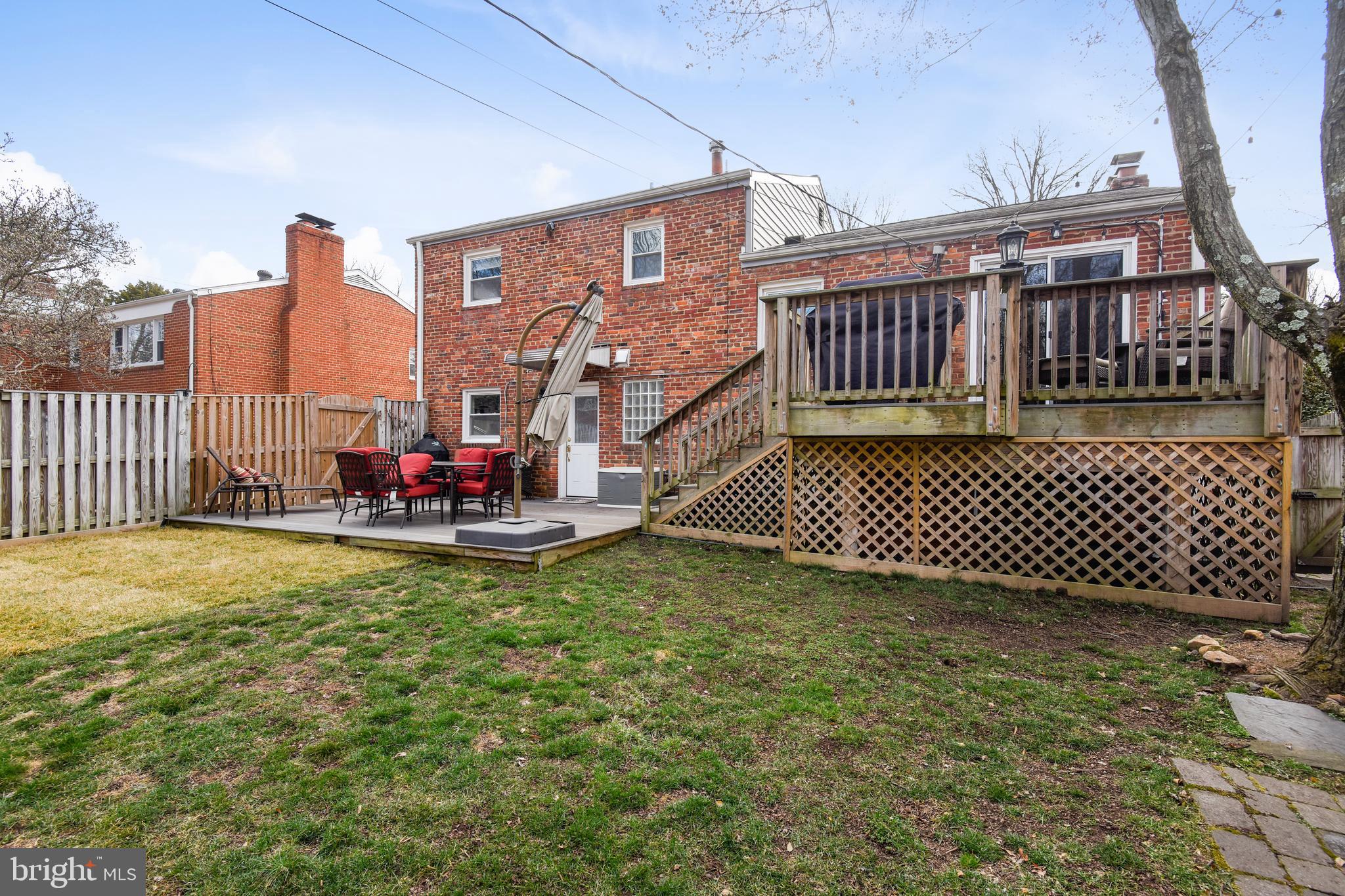 BERKSHIRE OAKWOOD - Residential