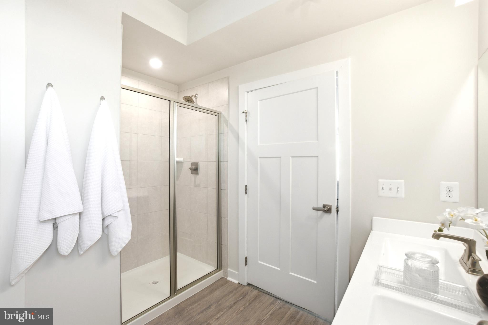 PADDOCK POINTE - Residential