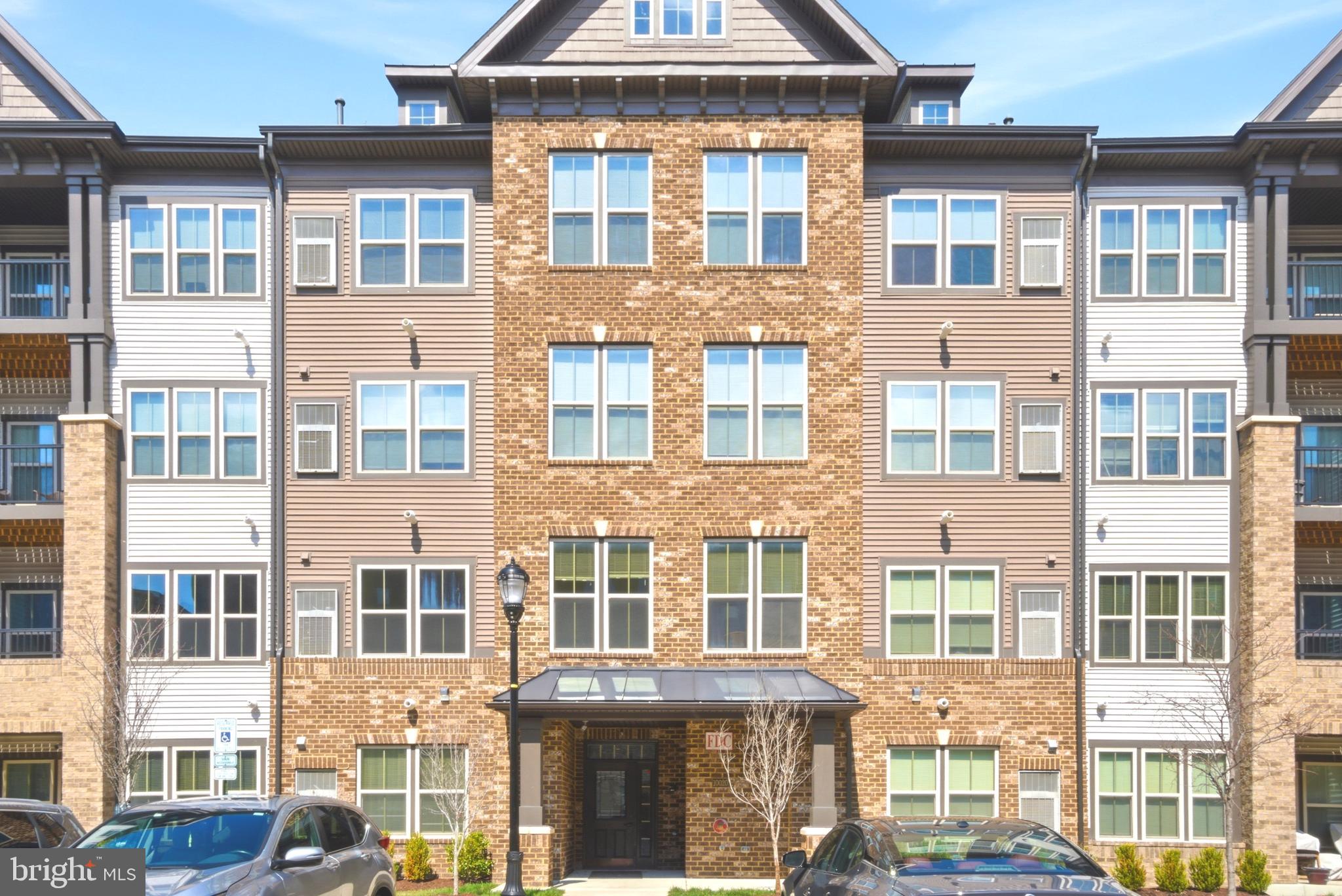 PADDOCK POINTE - Residential