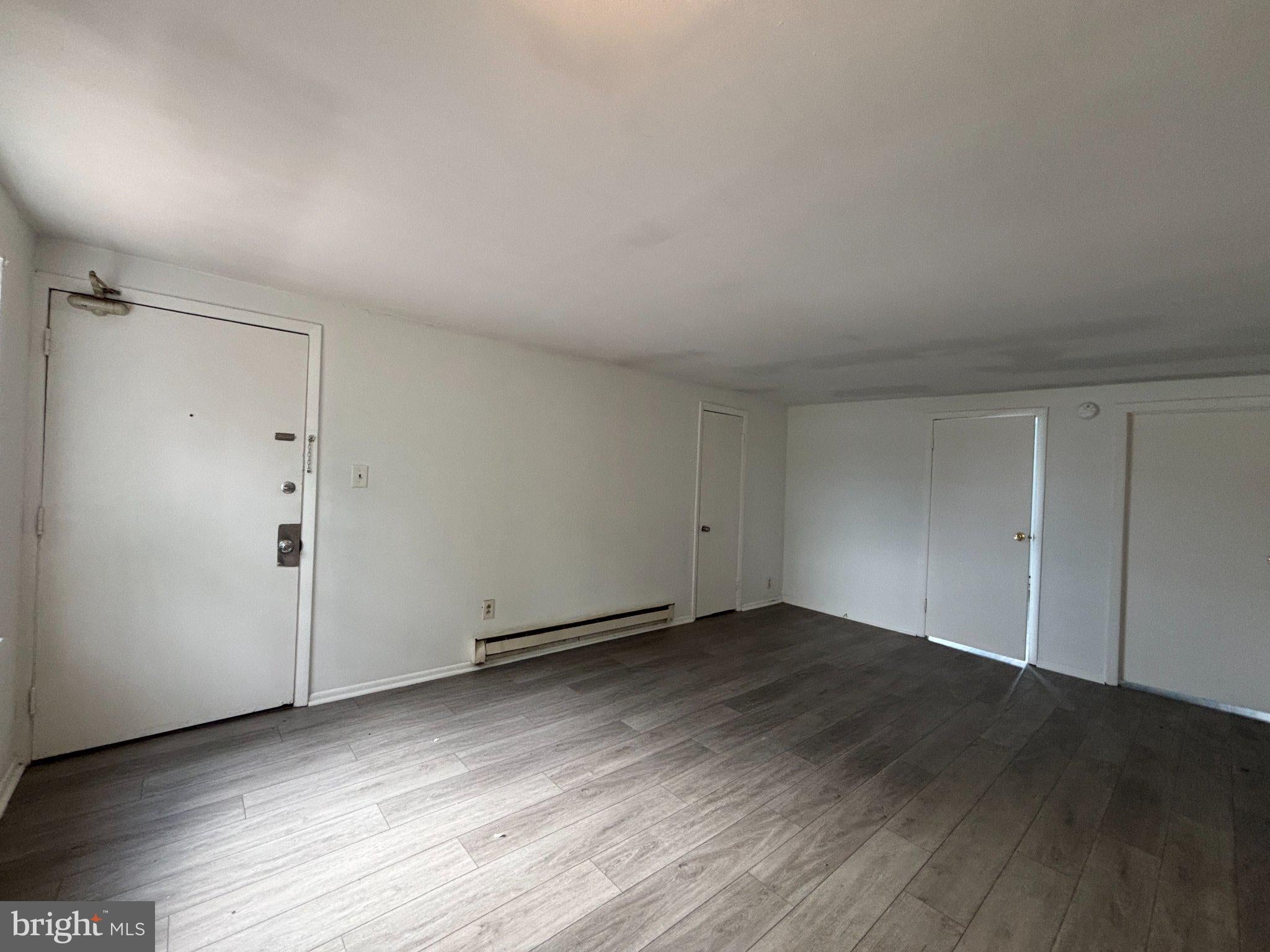 117 N BLACK HORSE PIKE D