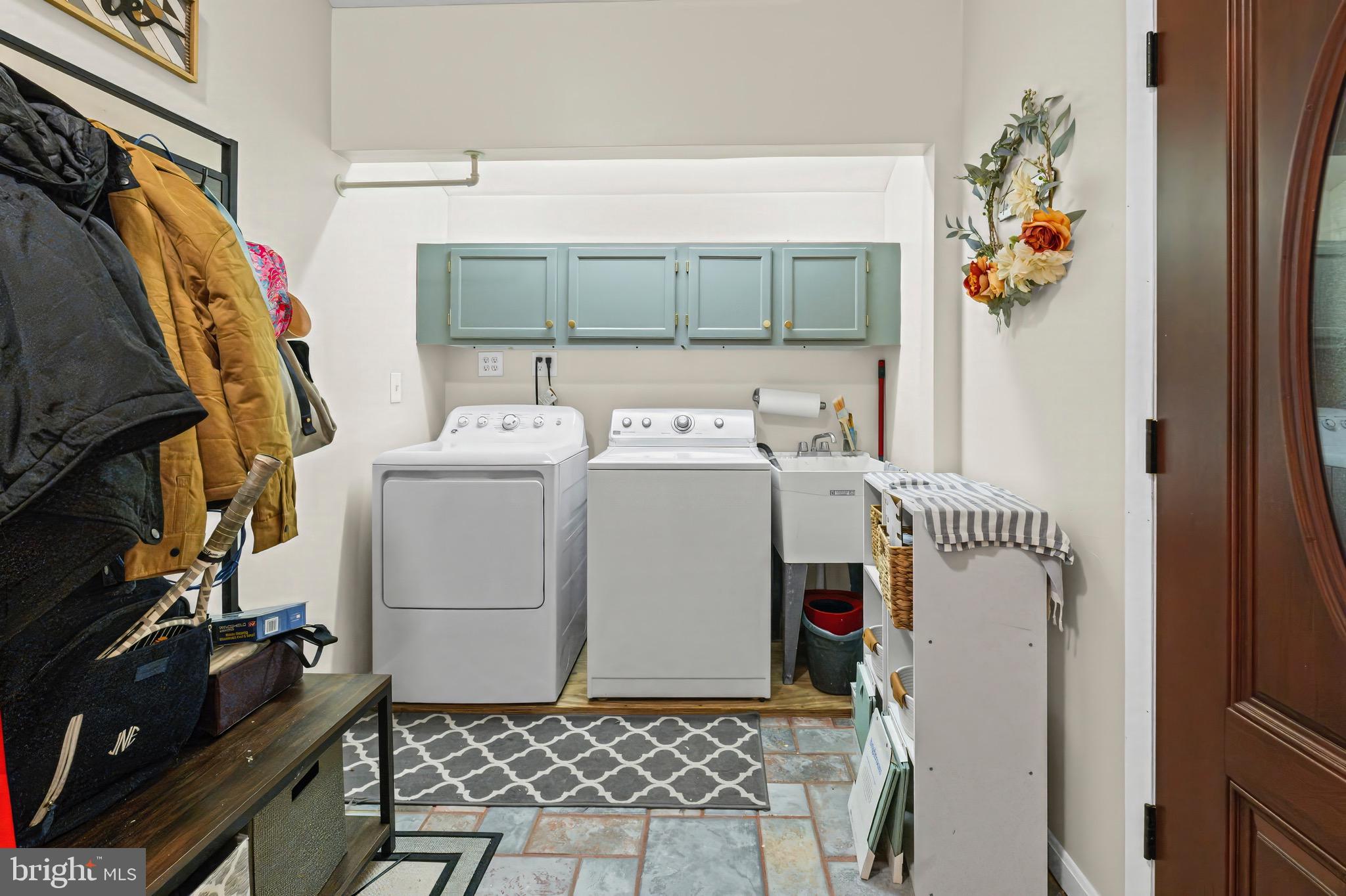 SHAMROCK - Residential