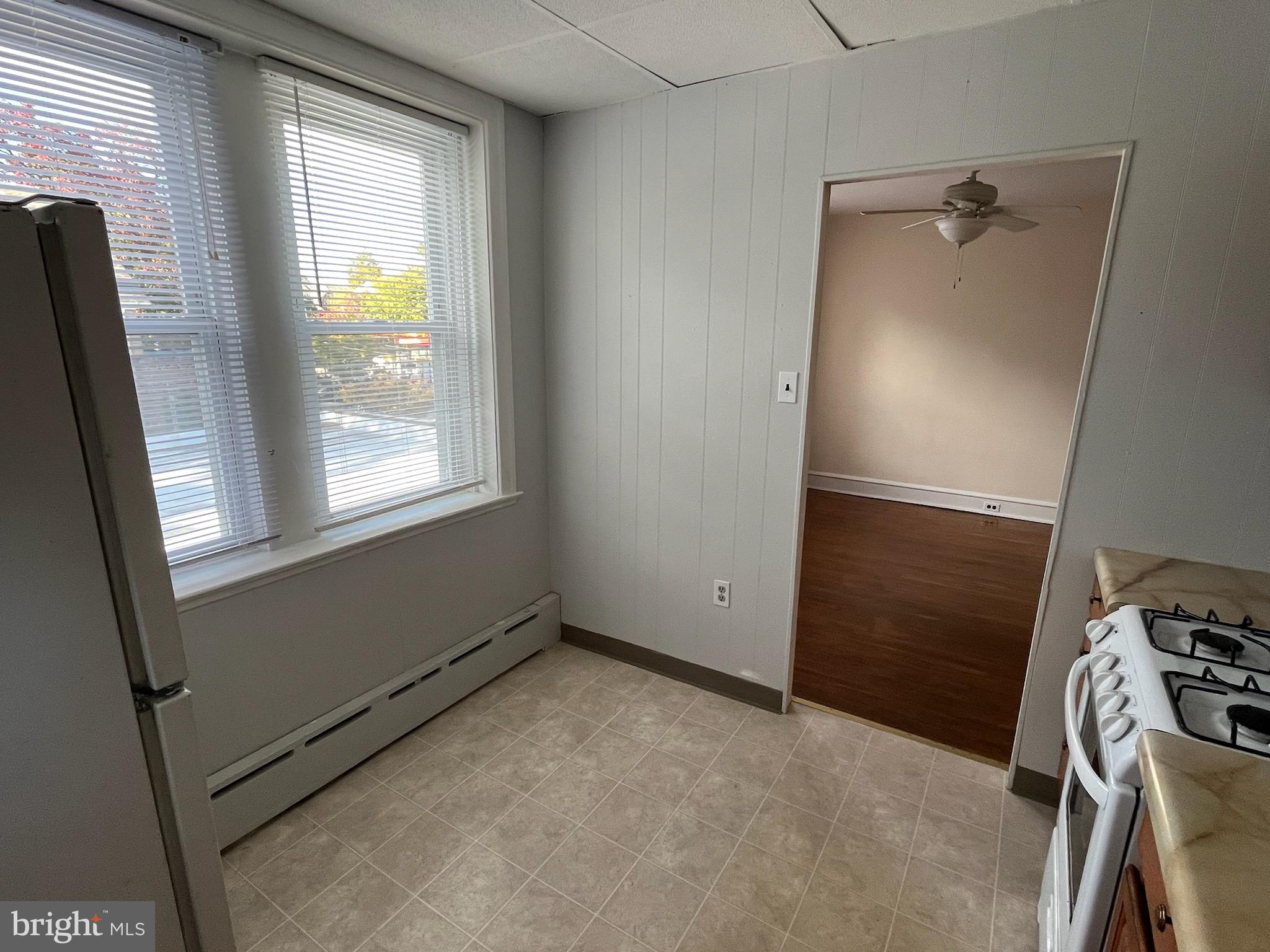 CHESTNUT HILL - Residential Lease