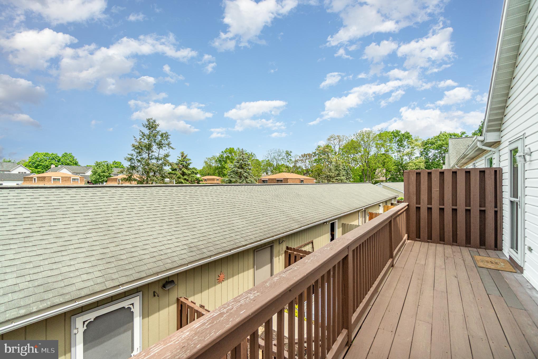 DELANCEY COURT - Residential