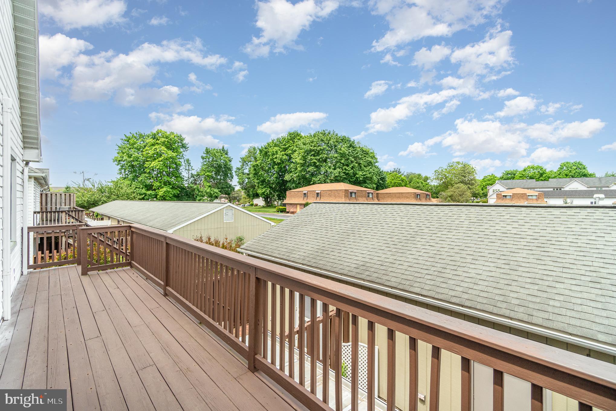 DELANCEY COURT - Residential