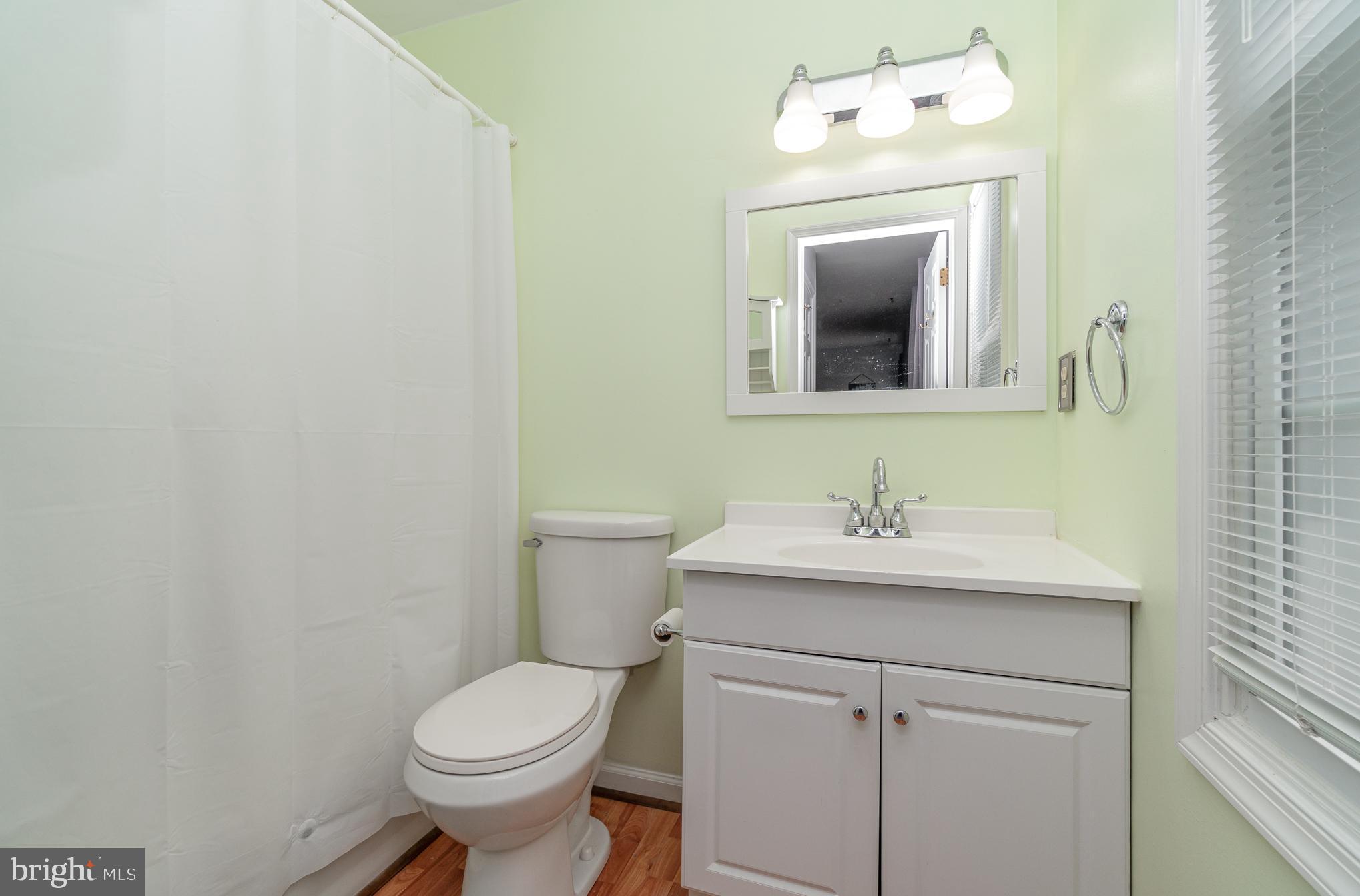 DELANCEY COURT - Residential