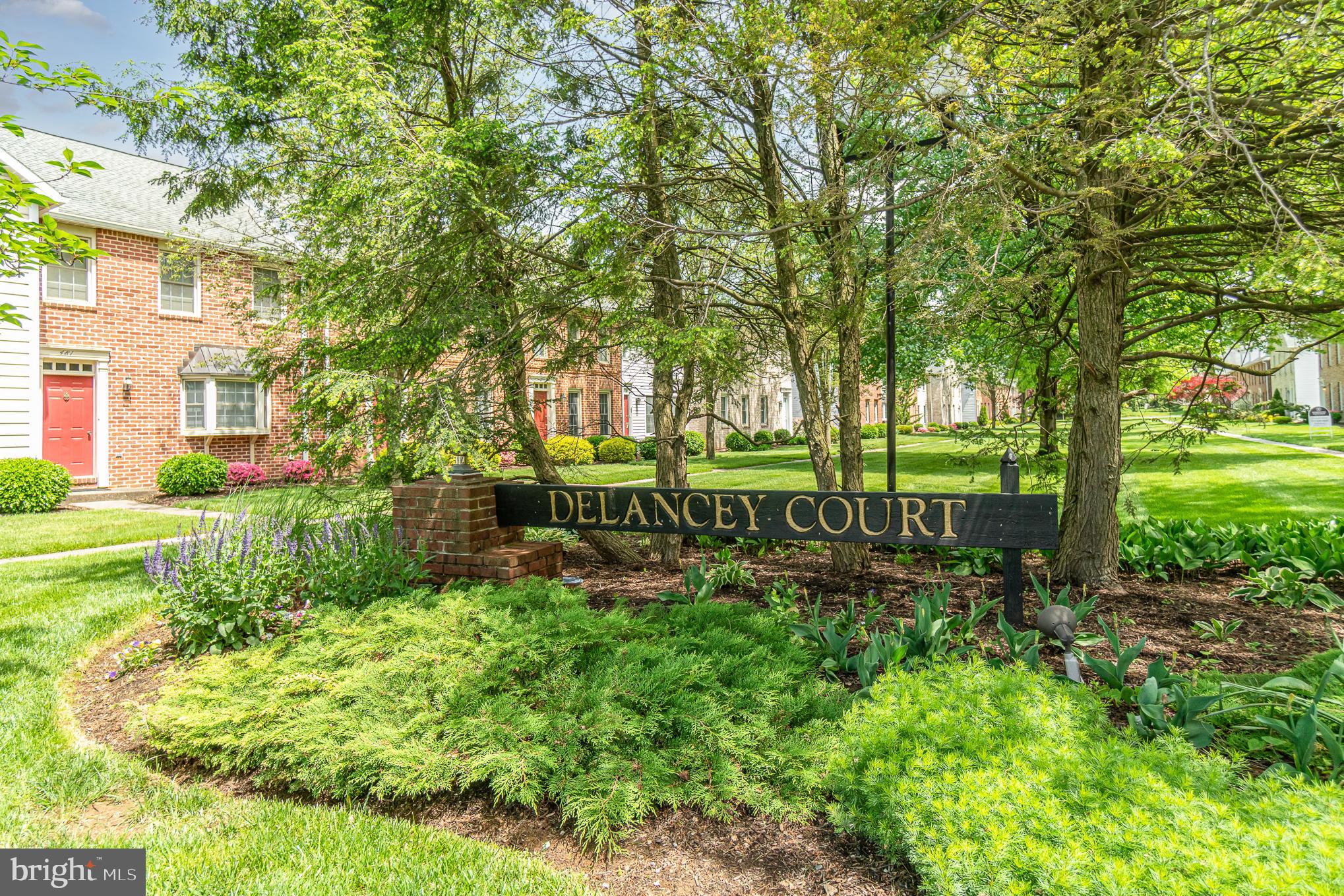 DELANCEY COURT - Residential