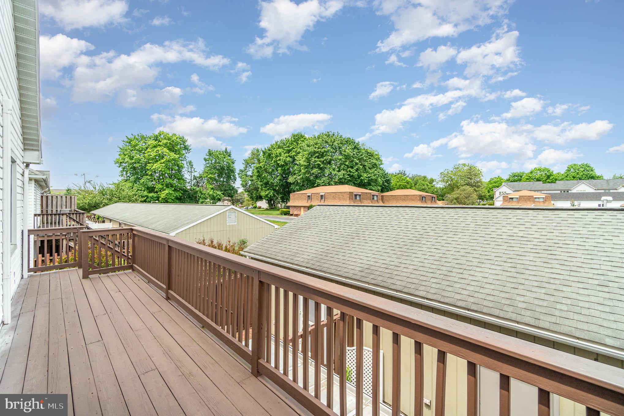 DELANCEY COURT - Residential