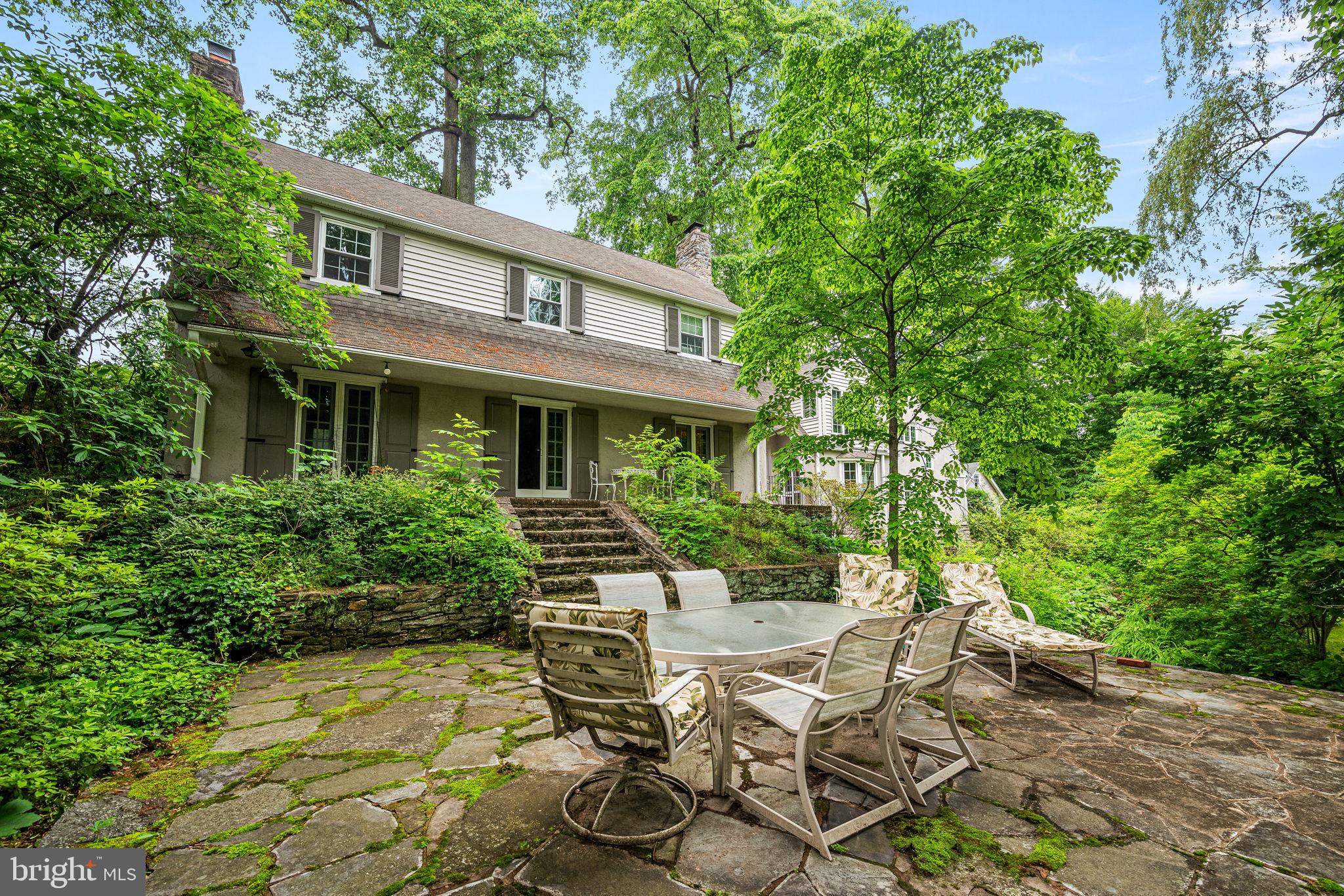 SWARTHMORE HILLS - Residential