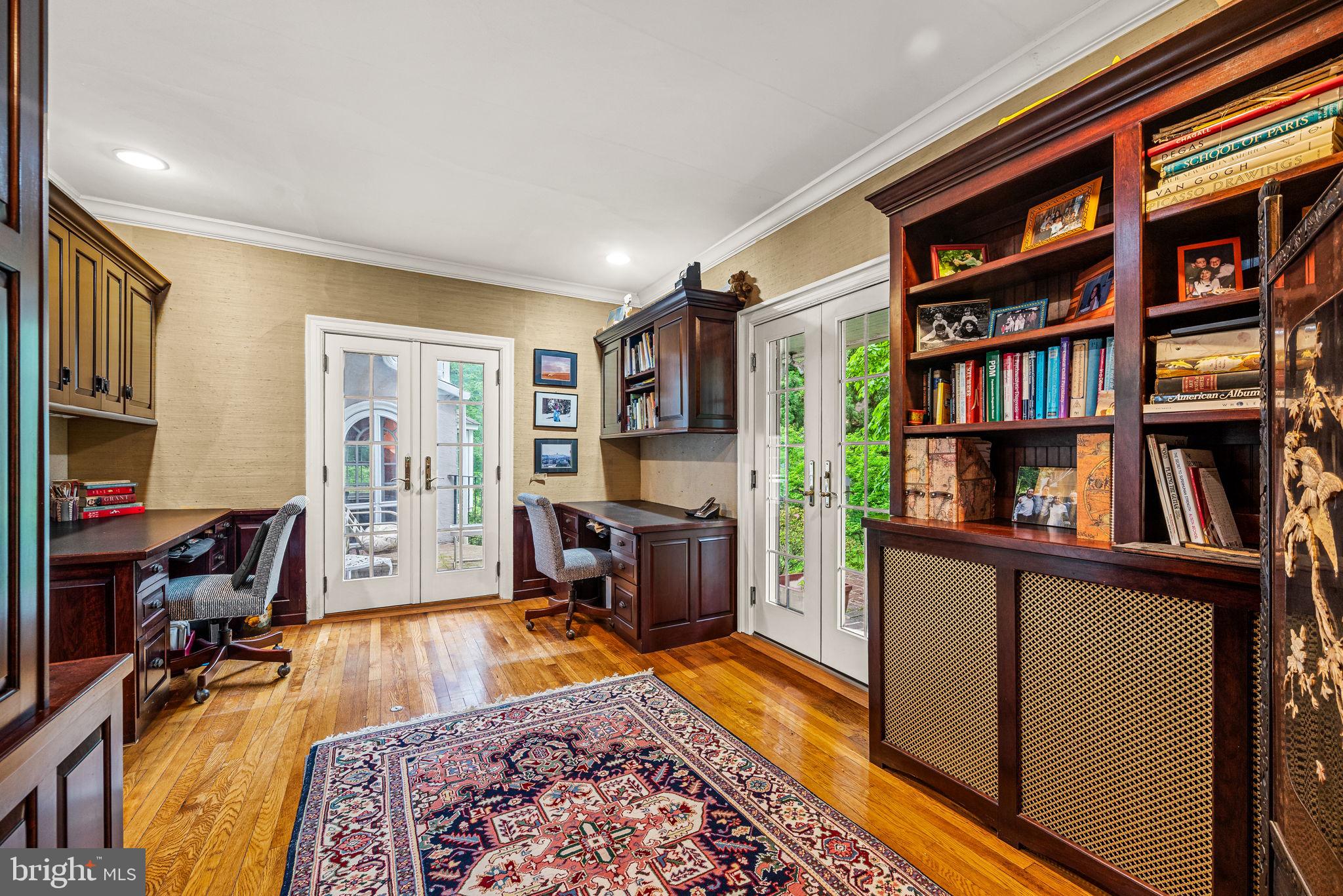 SWARTHMORE HILLS - Residential