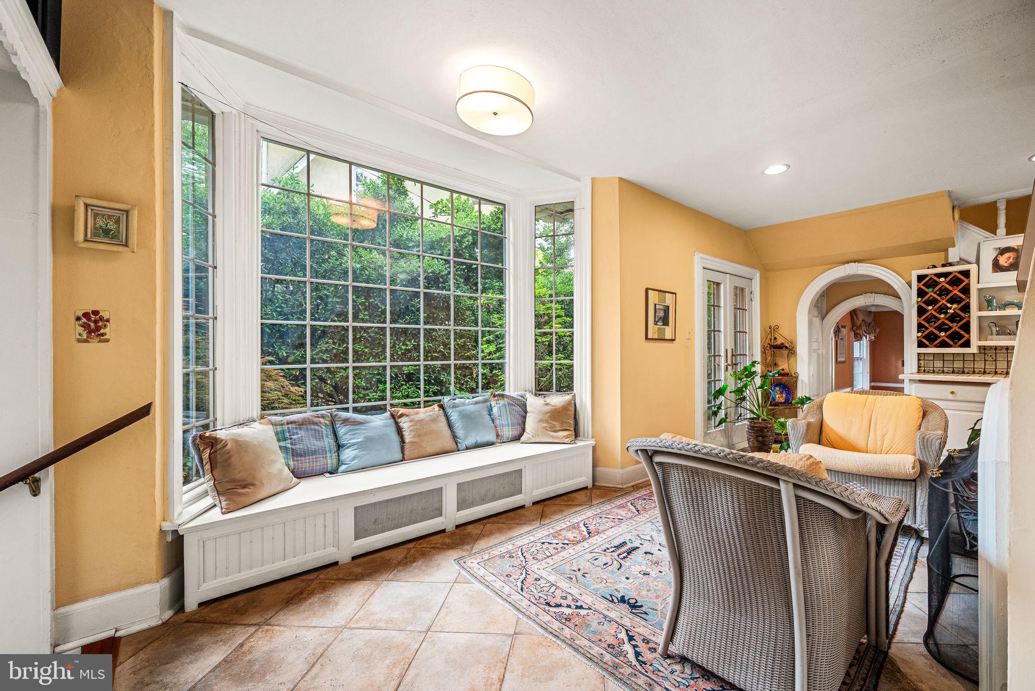 SWARTHMORE HILLS - Residential