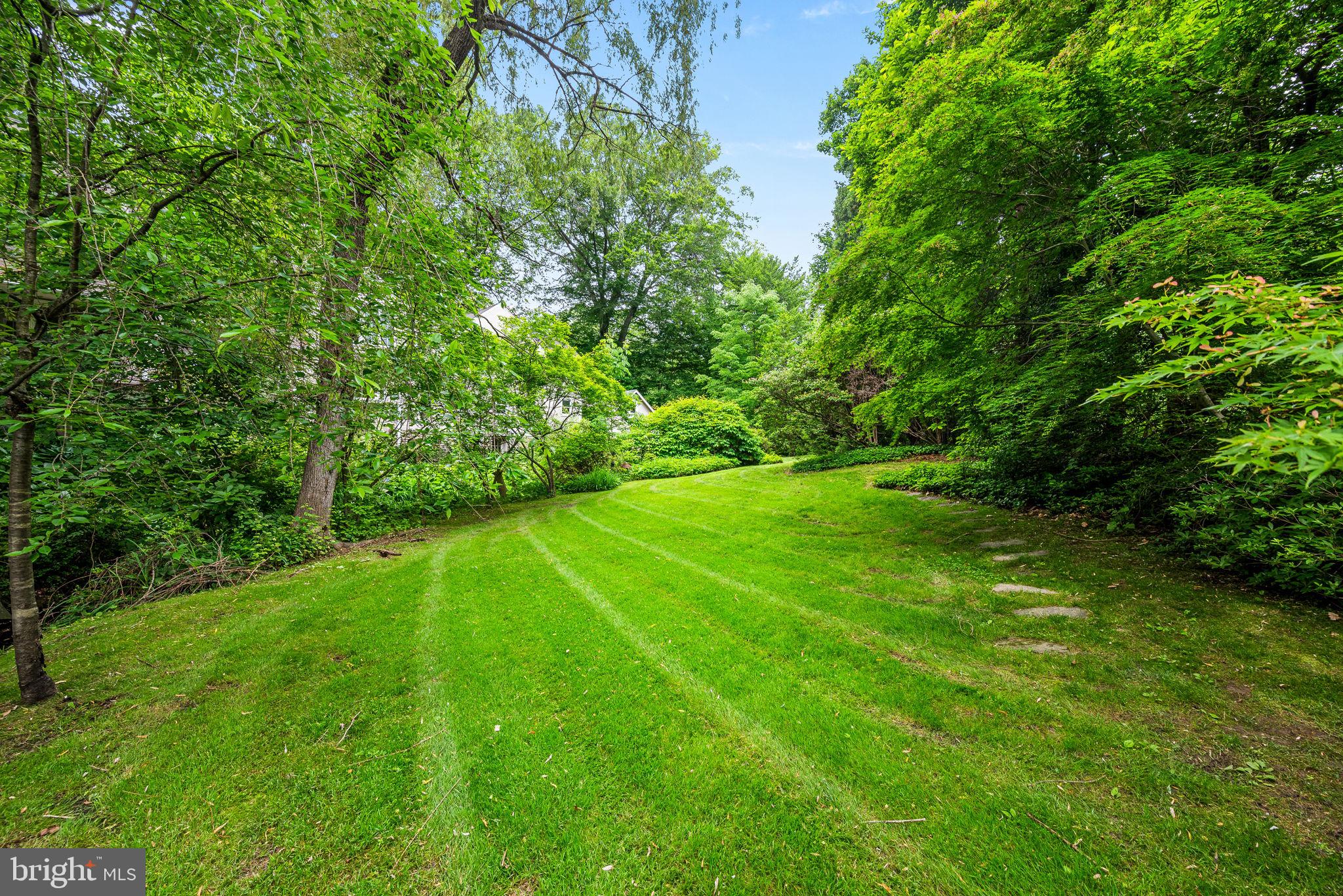 SWARTHMORE HILLS - Residential