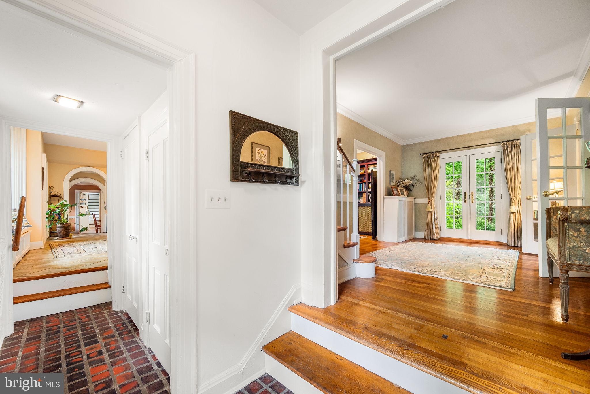 SWARTHMORE HILLS - Residential