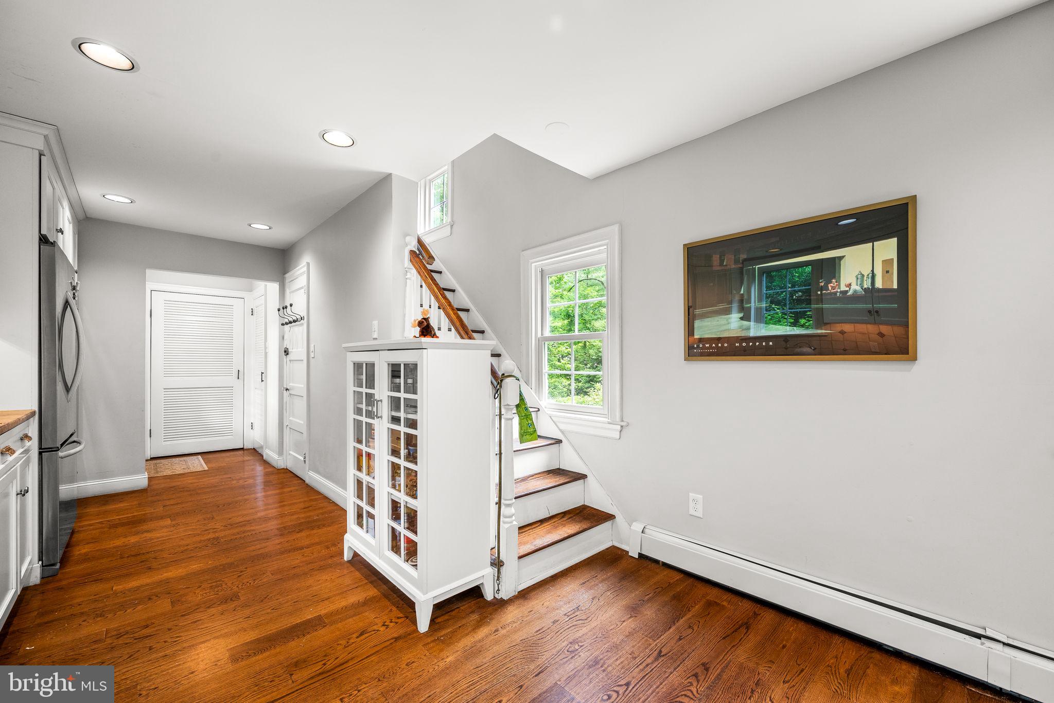 SWARTHMORE HILLS - Residential