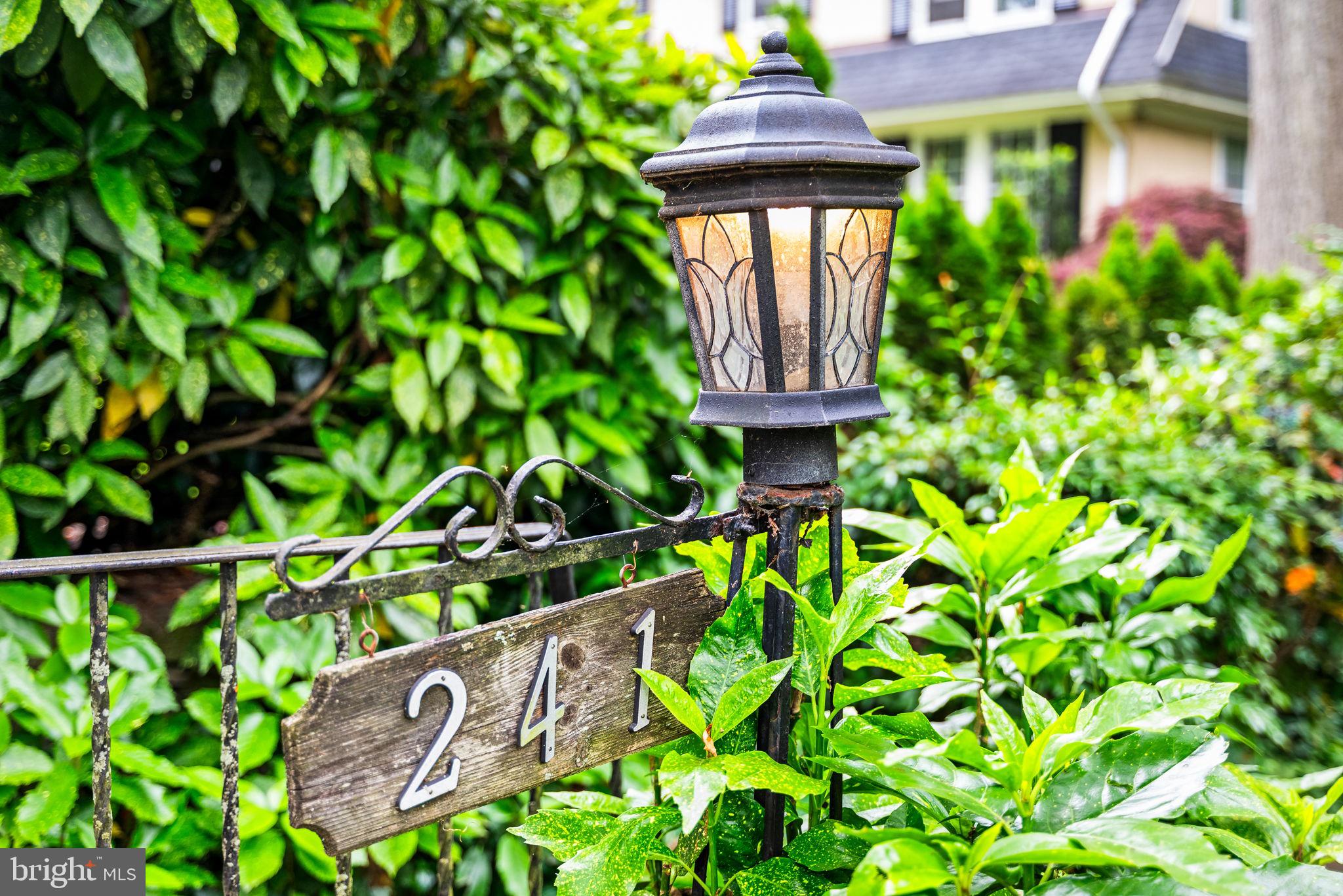 SWARTHMORE HILLS - Residential